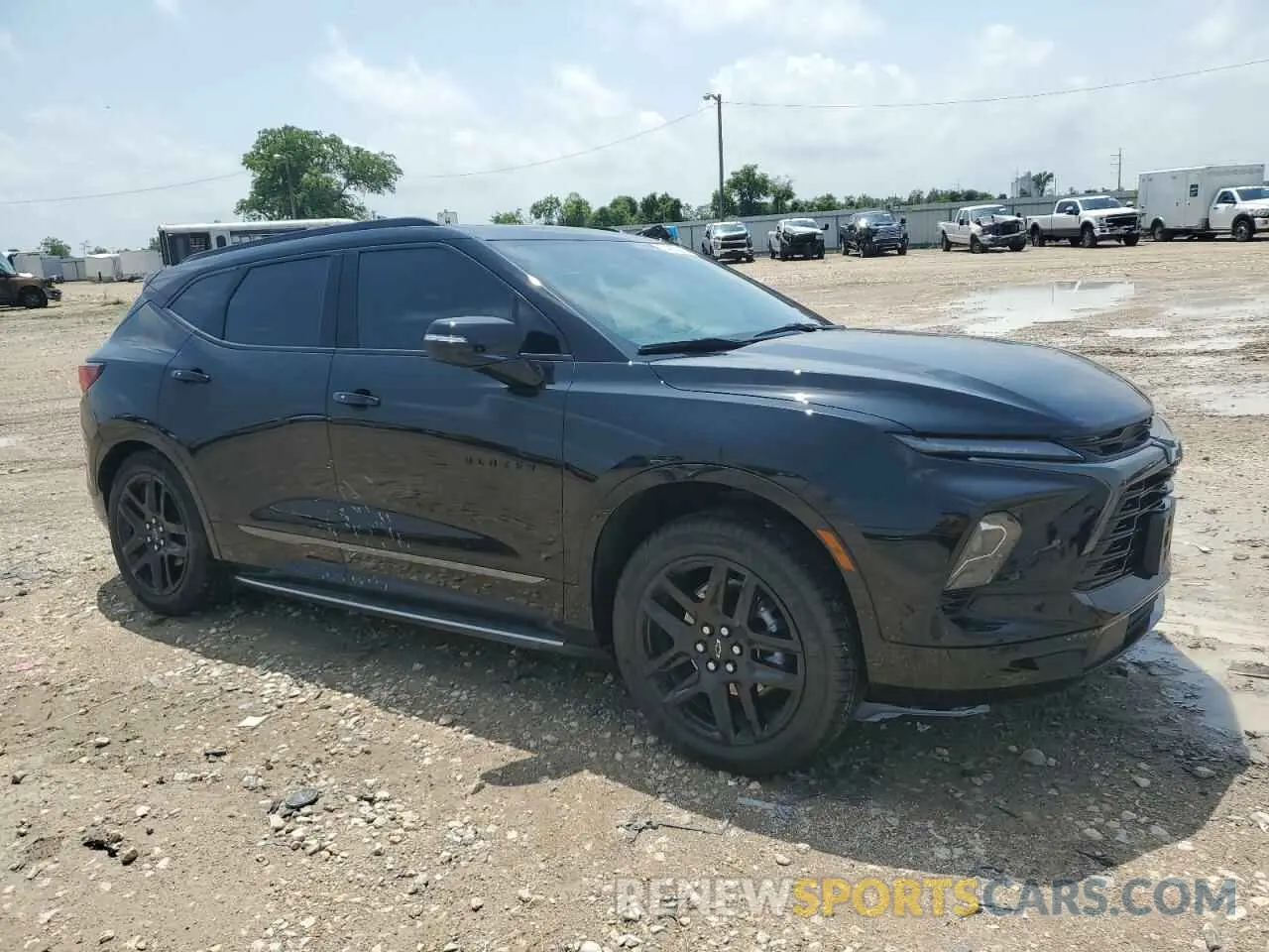 4 Photograph of a damaged car 3GNKBERS5PS228459 CHEVROLET BLAZER 2023