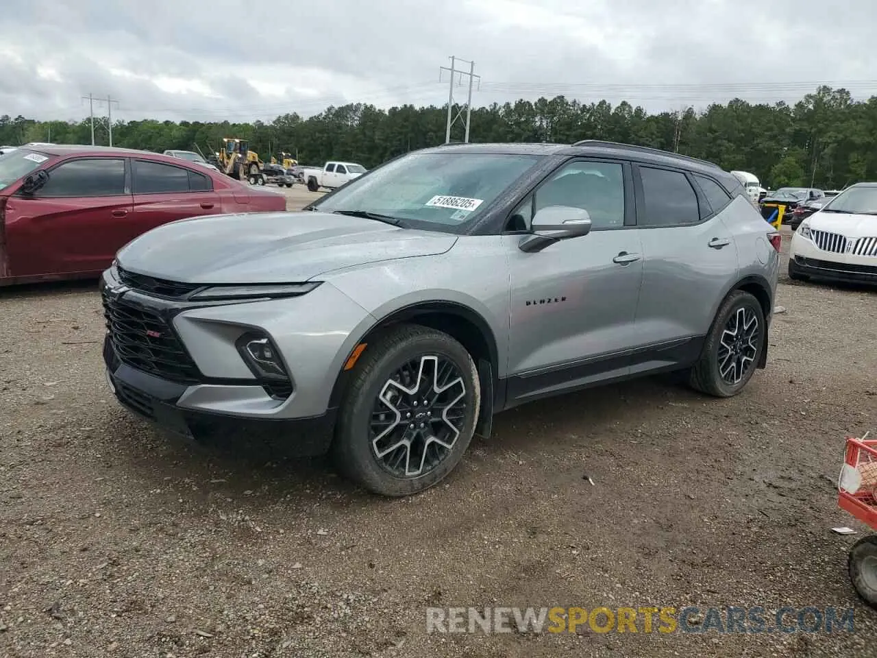 1 Photograph of a damaged car 3GNKBERS5PS230227 CHEVROLET BLAZER 2023