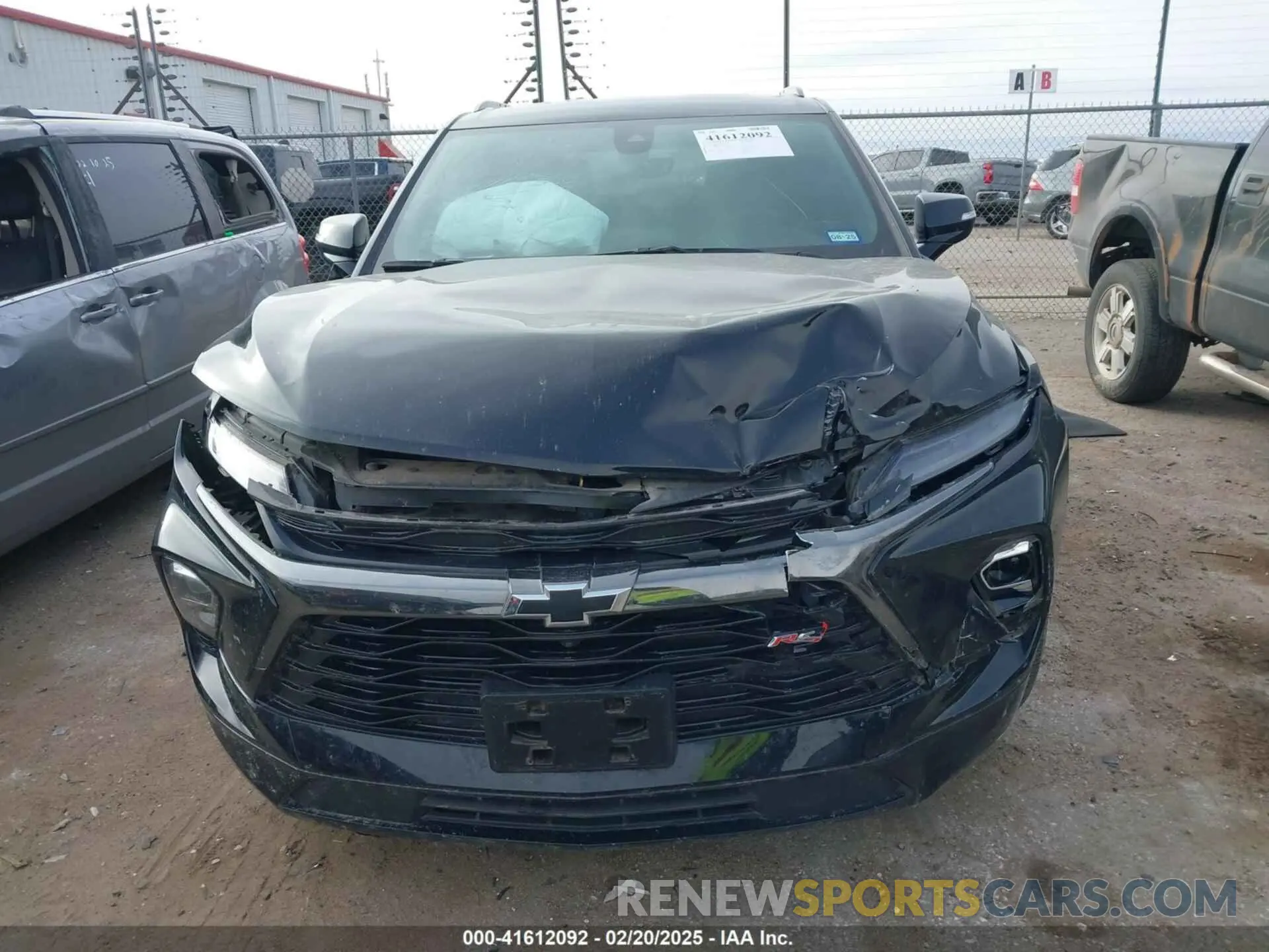 12 Photograph of a damaged car 3GNKBERSXPS103344 CHEVROLET BLAZER 2023