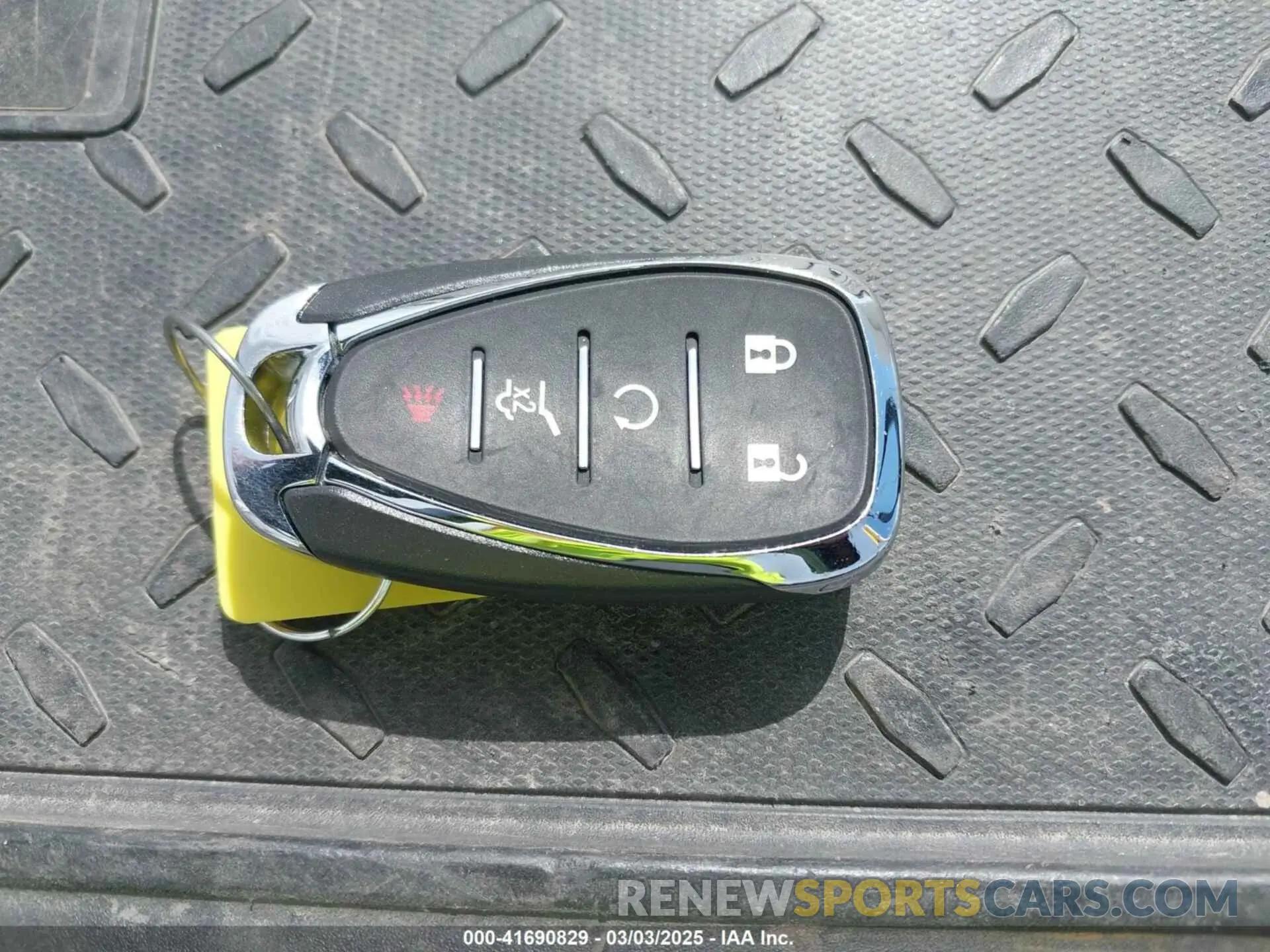 11 Photograph of a damaged car 3GNKBERSXPS150986 CHEVROLET BLAZER 2023