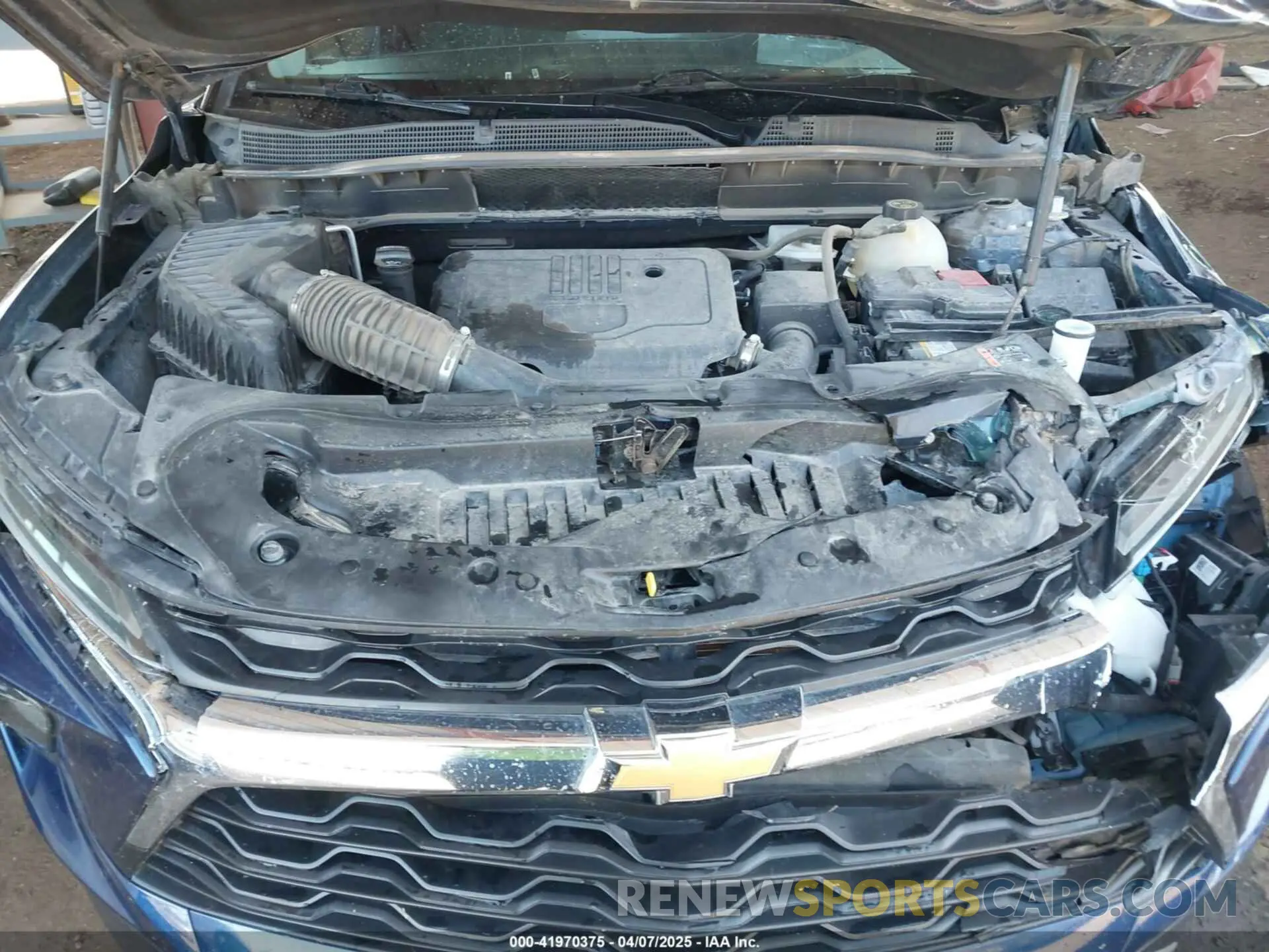10 Photograph of a damaged car 3GNKBHR40PS120009 CHEVROLET BLAZER 2023