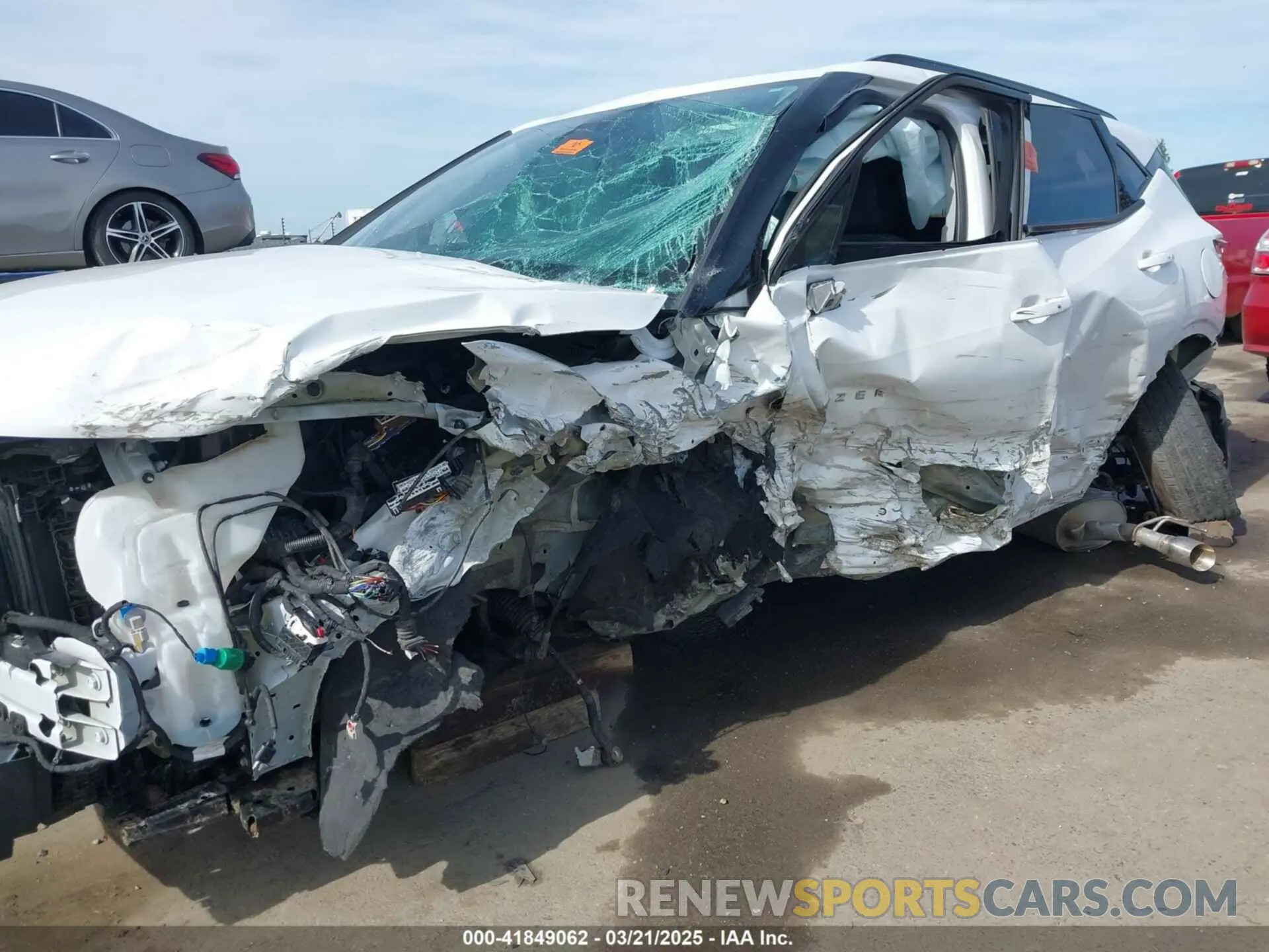 6 Photograph of a damaged car 3GNKBHR40PS223544 CHEVROLET BLAZER 2023