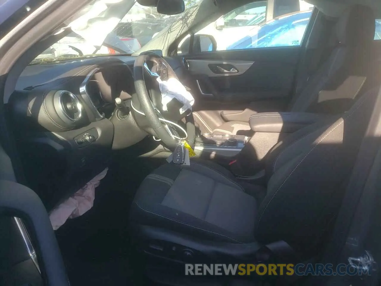 7 Photograph of a damaged car 3GNKBHR40PS231644 CHEVROLET BLAZER 2023