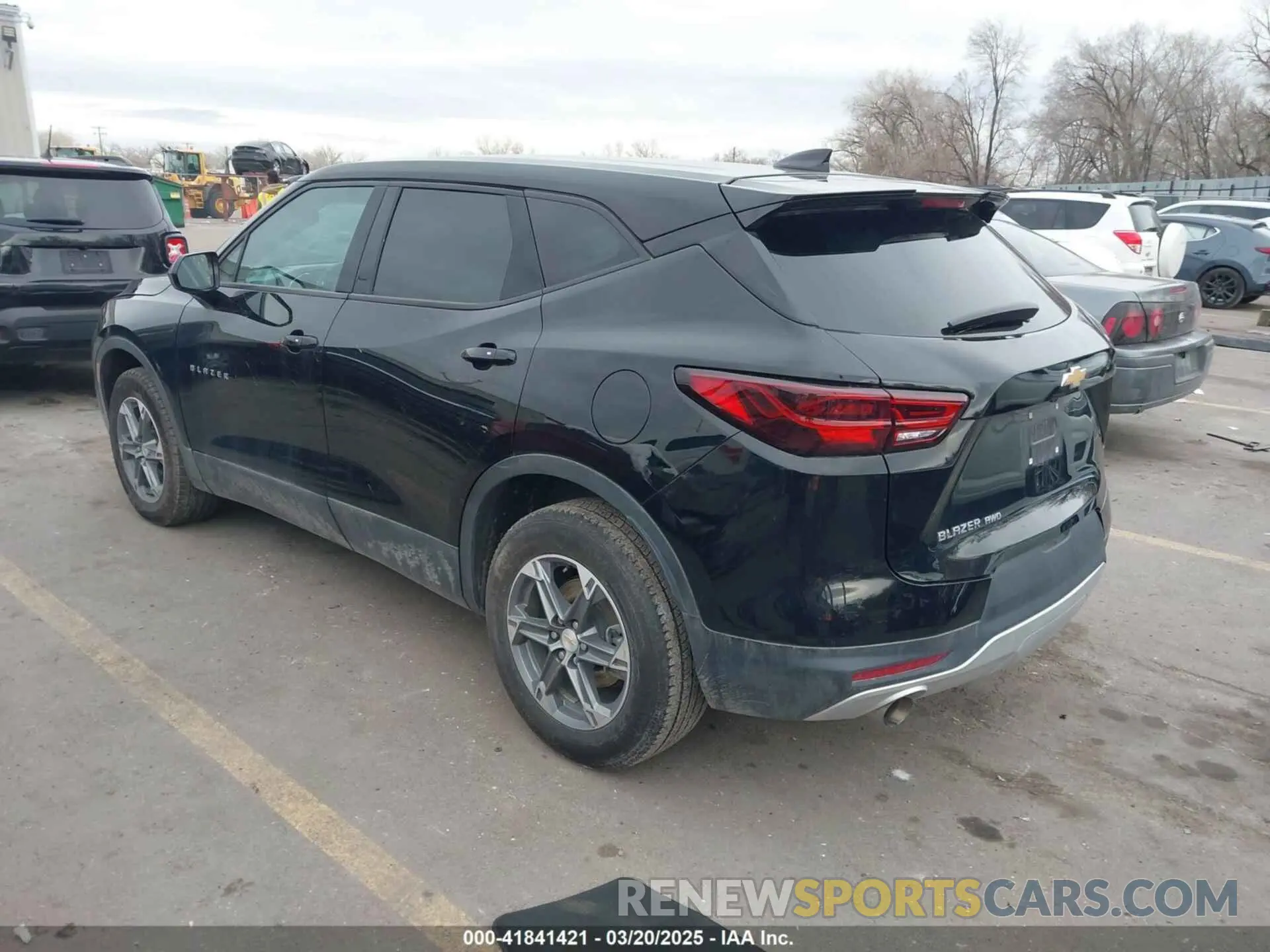 3 Photograph of a damaged car 3GNKBHR44PS183209 CHEVROLET BLAZER 2023
