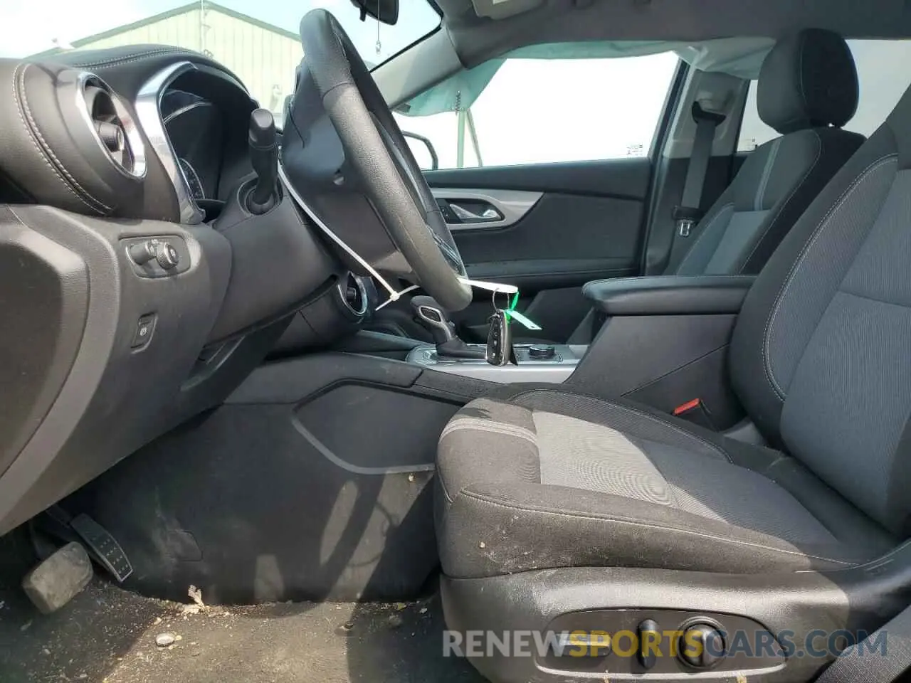 7 Photograph of a damaged car 3GNKBHR45PS160277 CHEVROLET BLAZER 2023