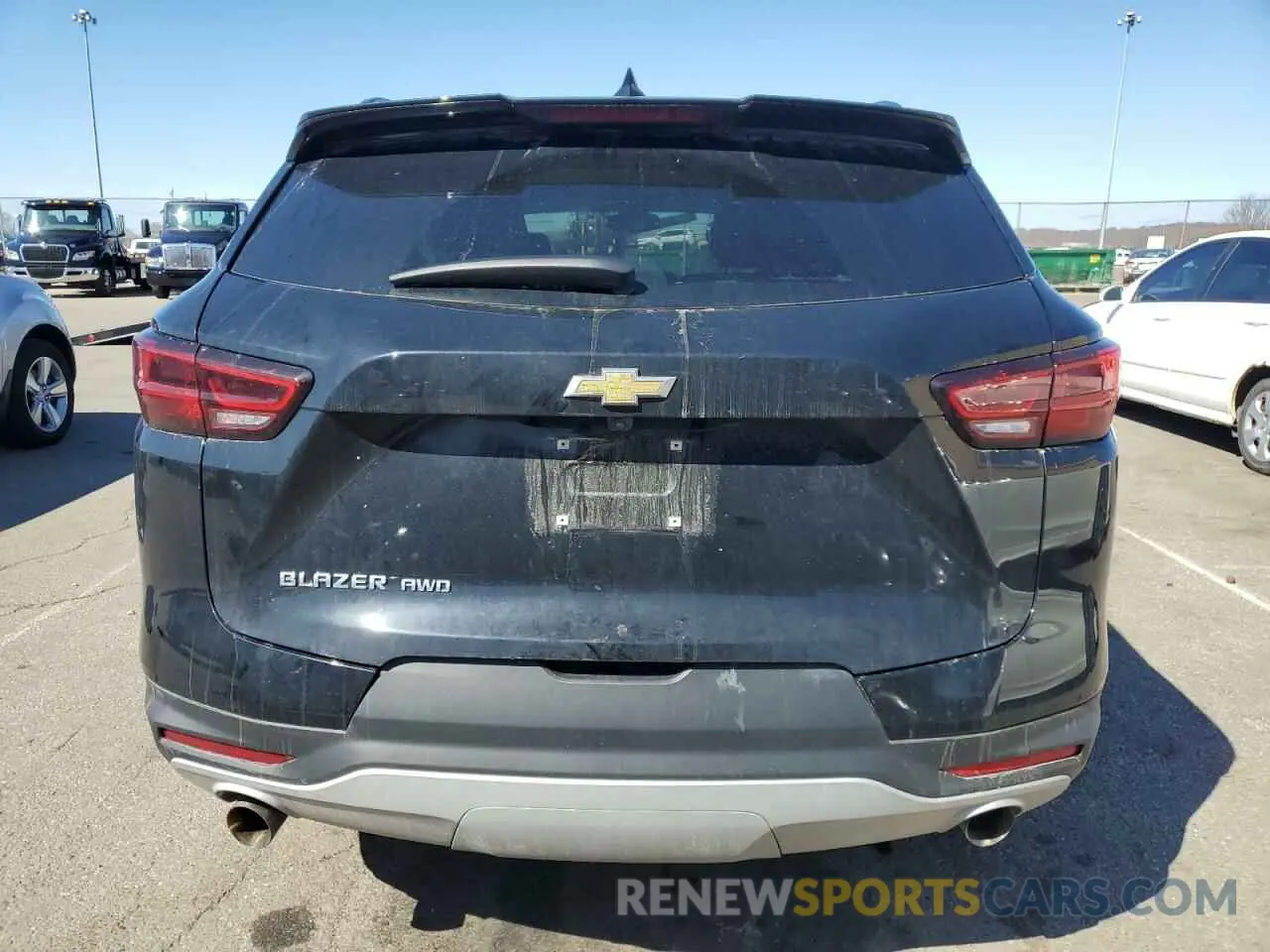 6 Photograph of a damaged car 3GNKBHR45PS186815 CHEVROLET BLAZER 2023