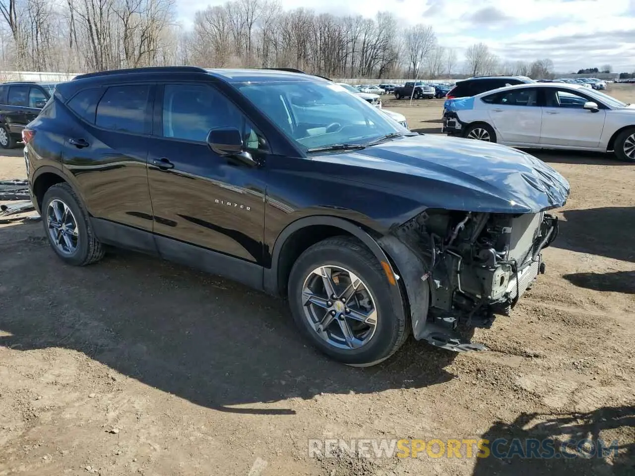 4 Photograph of a damaged car 3GNKBHR49PS122308 CHEVROLET BLAZER 2023