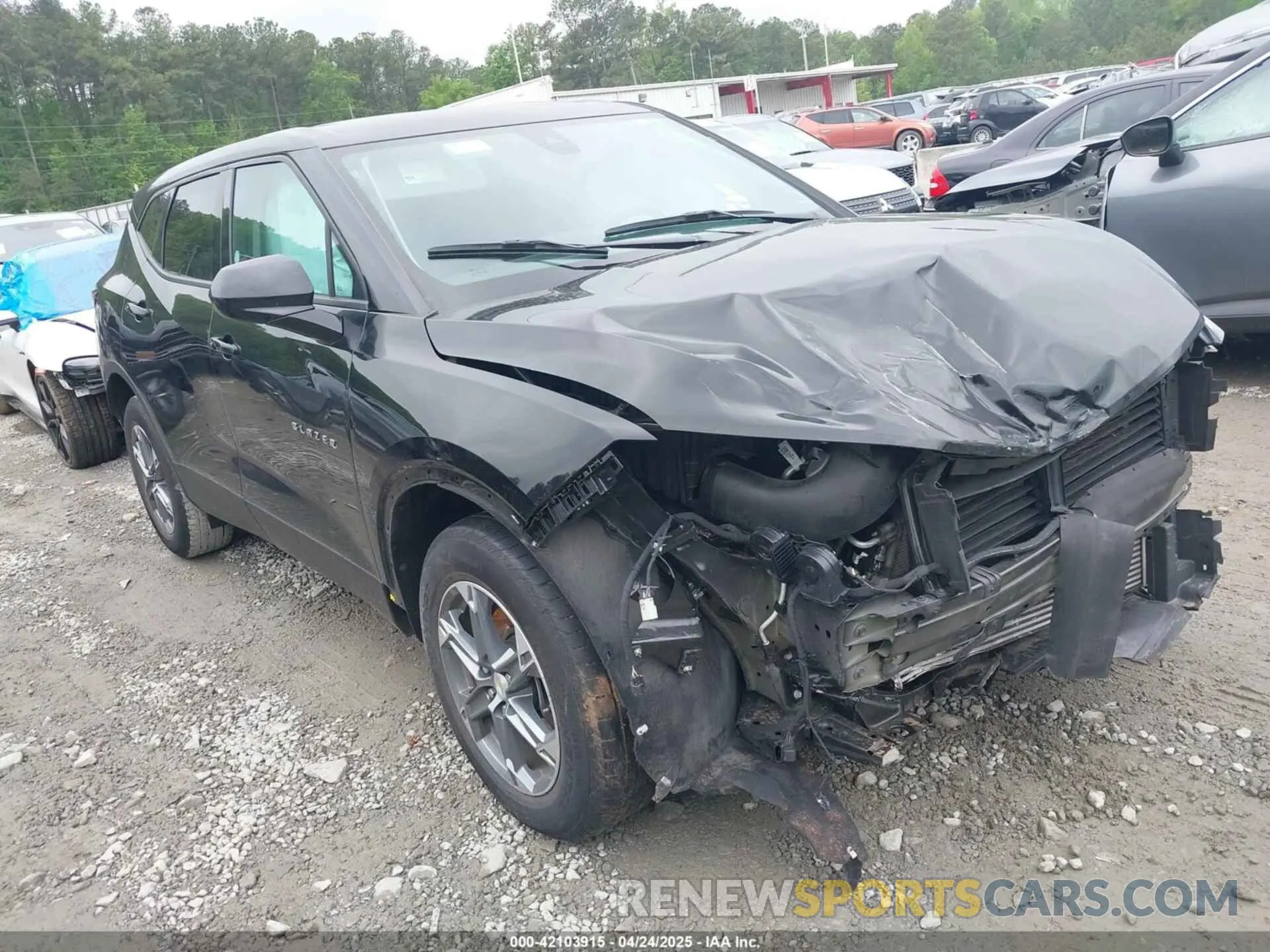1 Photograph of a damaged car 3GNKBHR49PS233702 CHEVROLET BLAZER 2023
