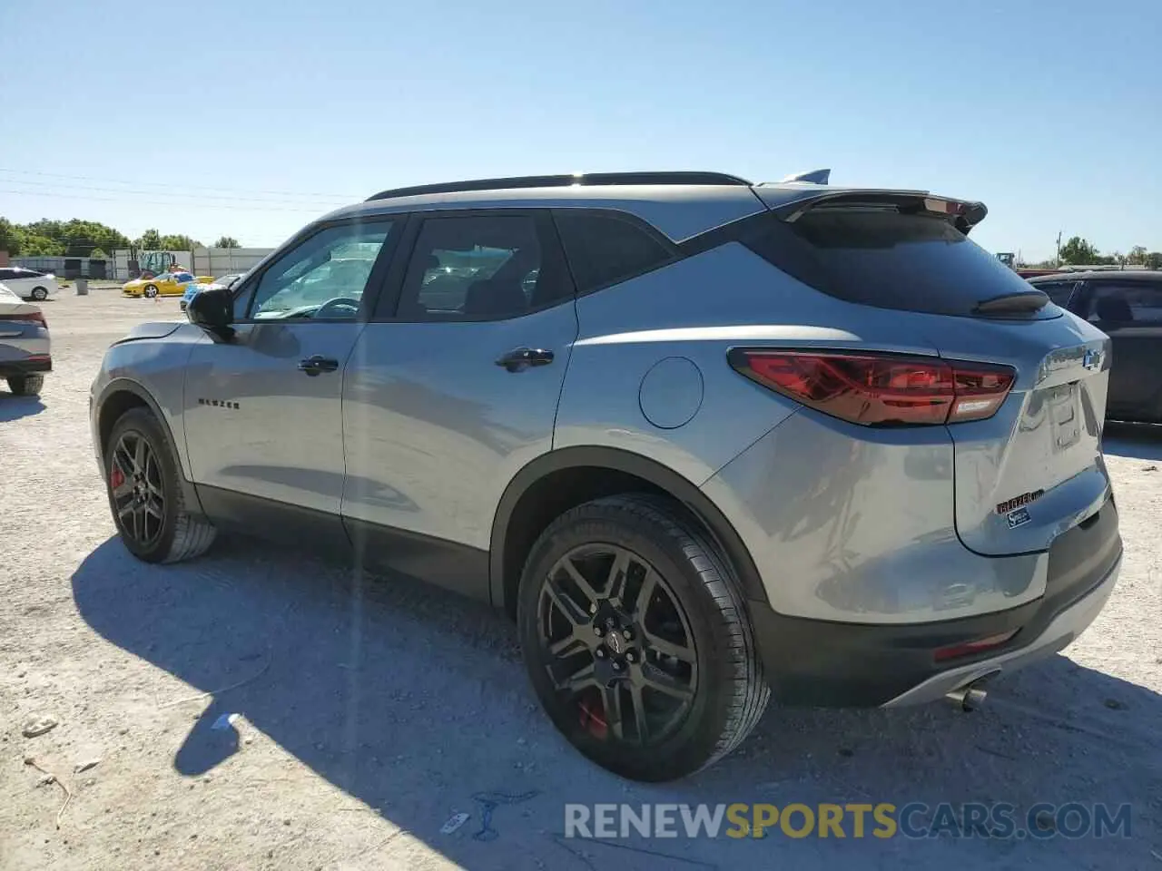 2 Photograph of a damaged car 3GNKBHR4XPS206458 CHEVROLET BLAZER 2023