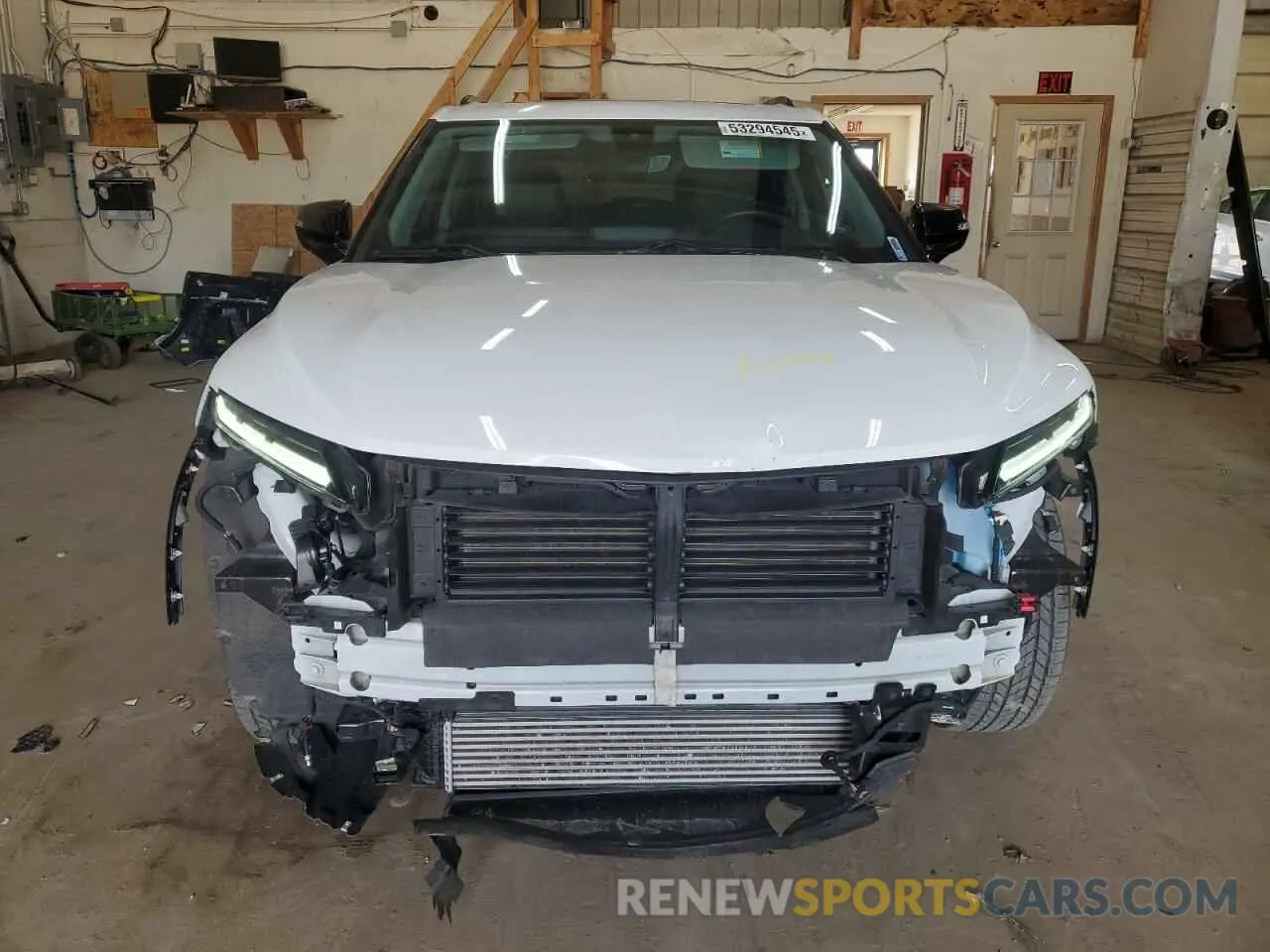 5 Photograph of a damaged car 3GNKBJR41PS134864 CHEVROLET BLAZER 2023