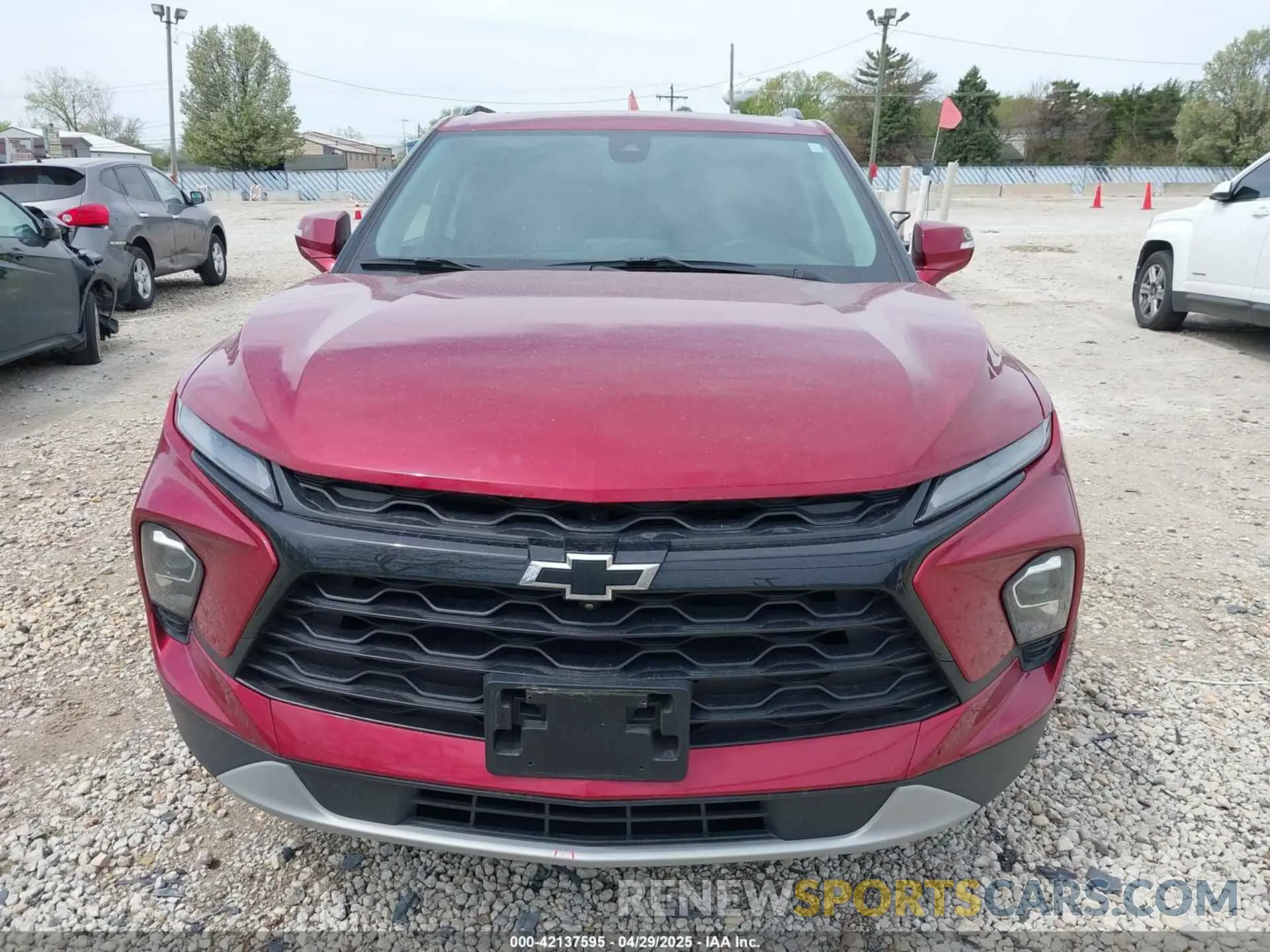 12 Photograph of a damaged car 3GNKBJRSXPS147109 CHEVROLET BLAZER 2023