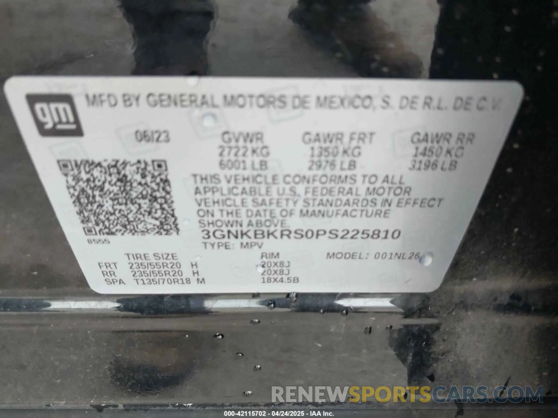 9 Photograph of a damaged car 3GNKBKRS0PS225810 CHEVROLET BLAZER 2023
