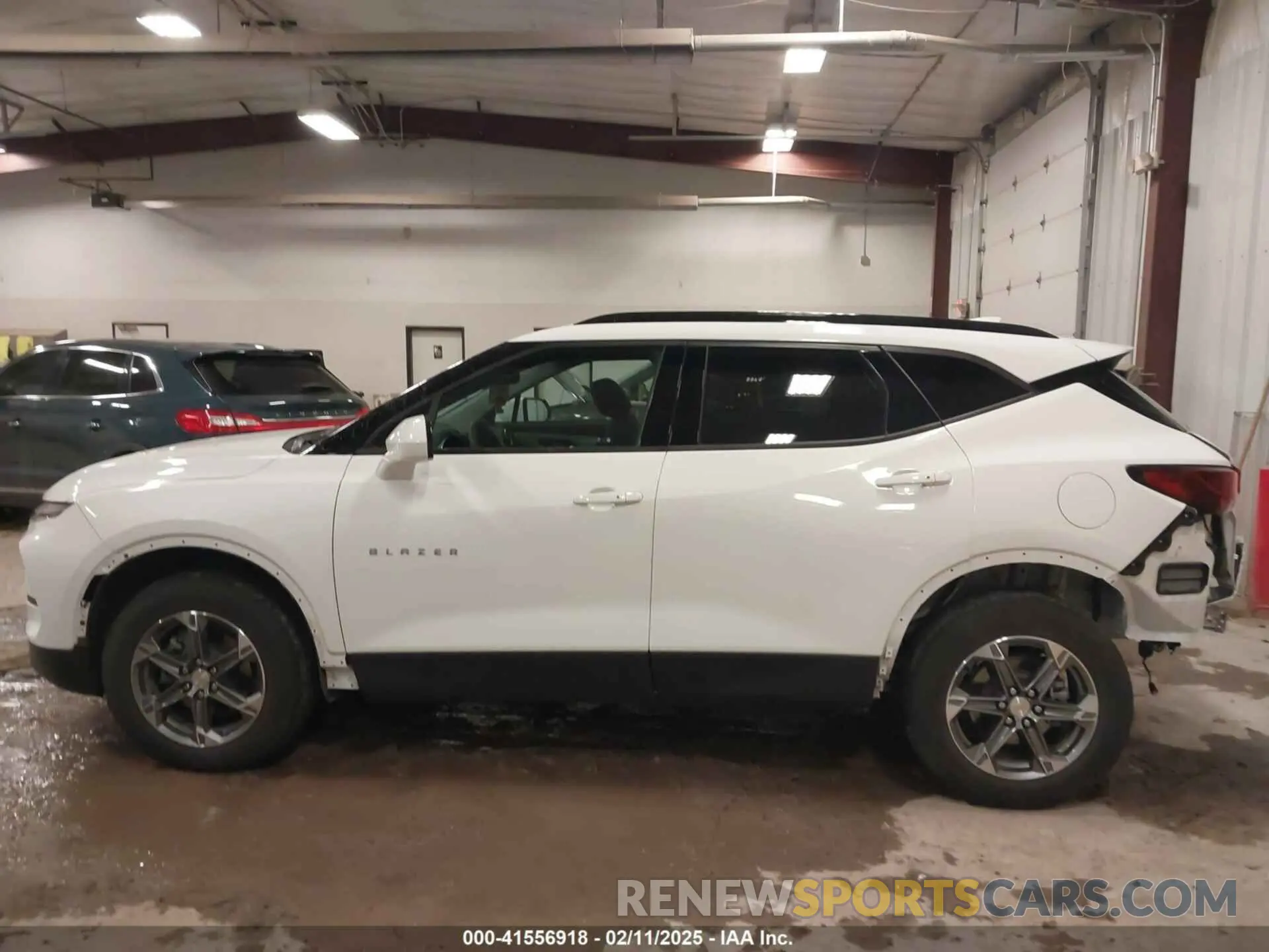 14 Photograph of a damaged car 3GNKBCR42RS160923 CHEVROLET BLAZER 2024