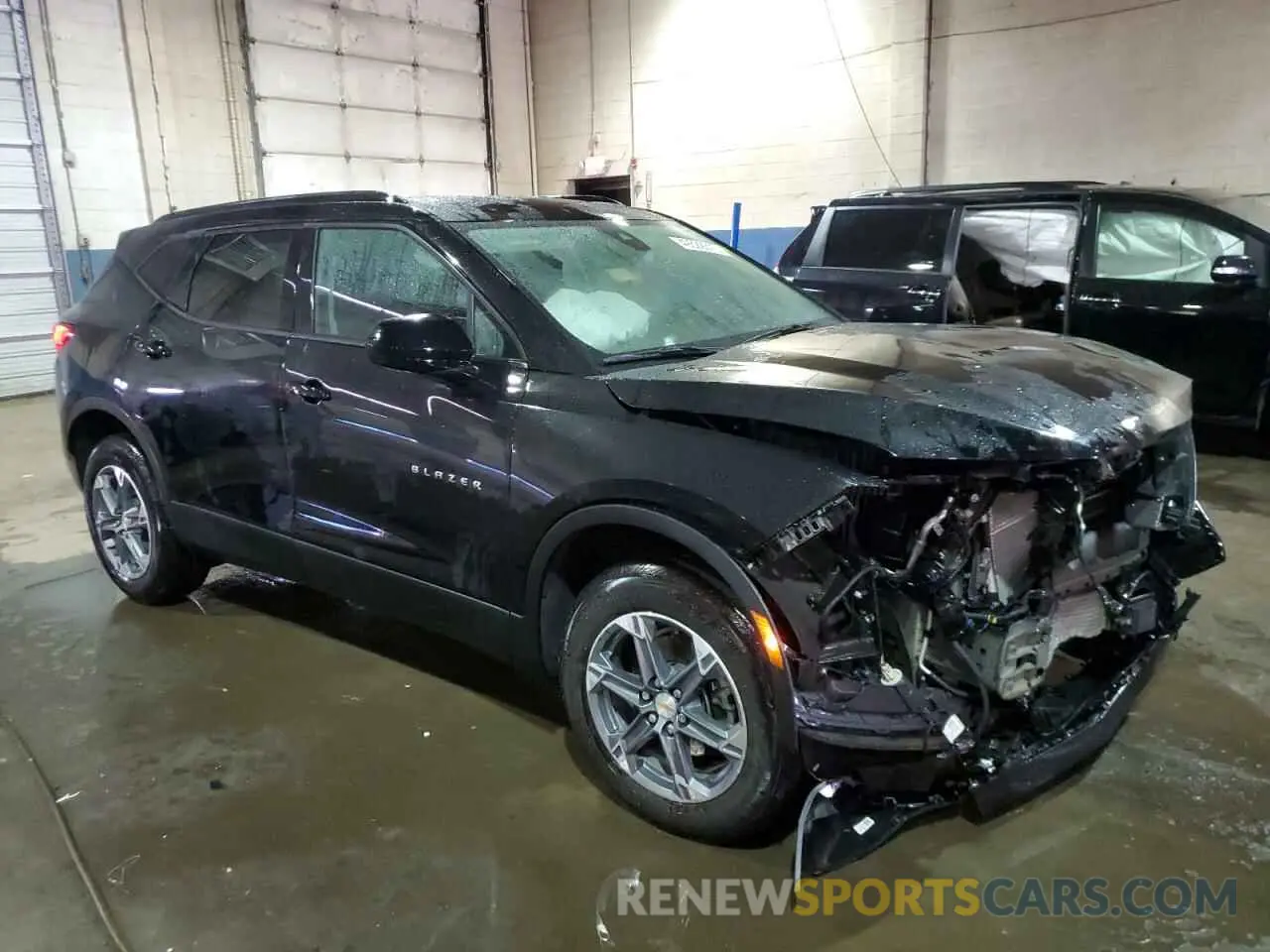 4 Photograph of a damaged car 3GNKBCR44RS192921 CHEVROLET BLAZER 2024