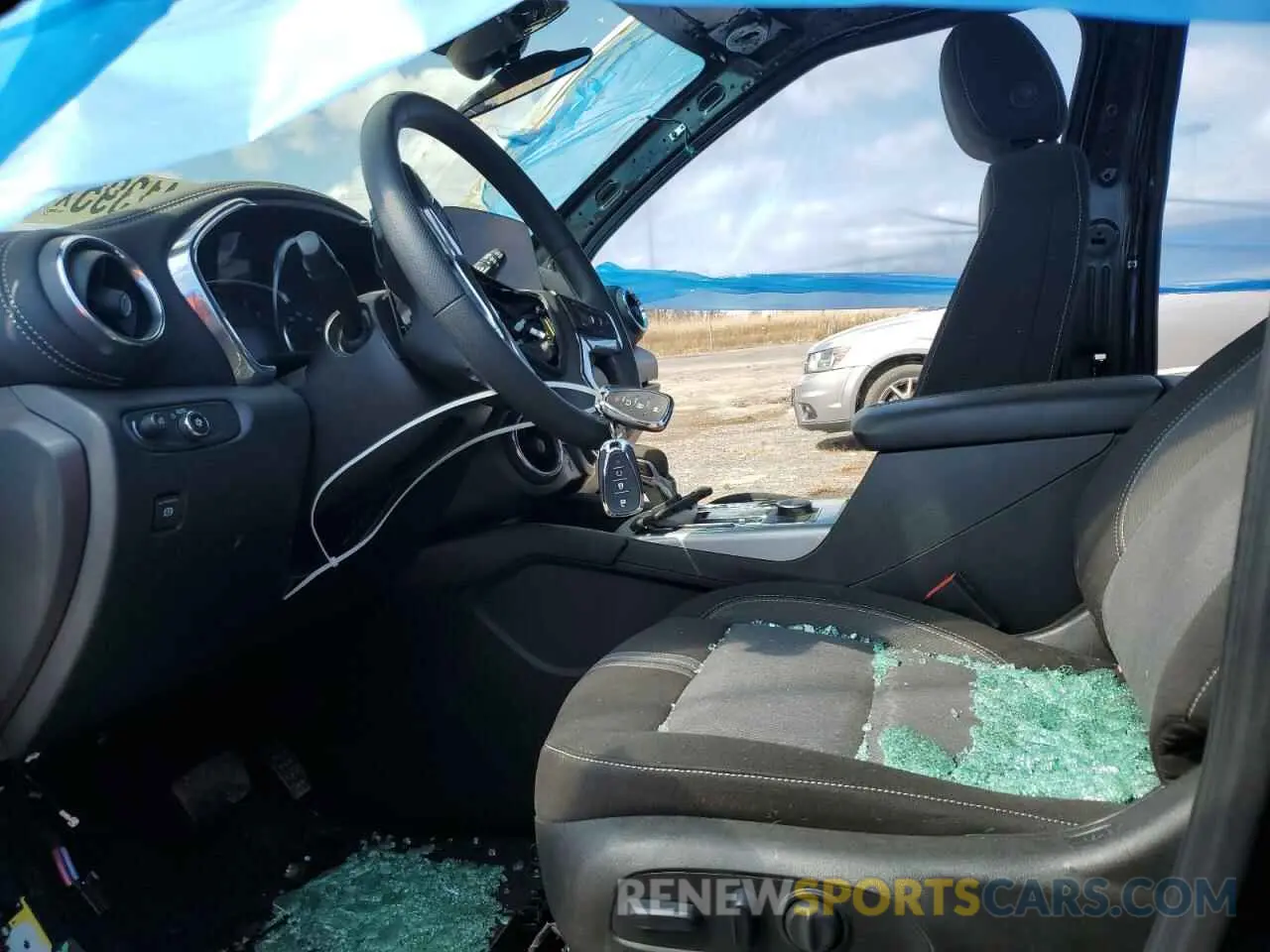 7 Photograph of a damaged car 3GNKBCR45RS165114 CHEVROLET BLAZER 2024