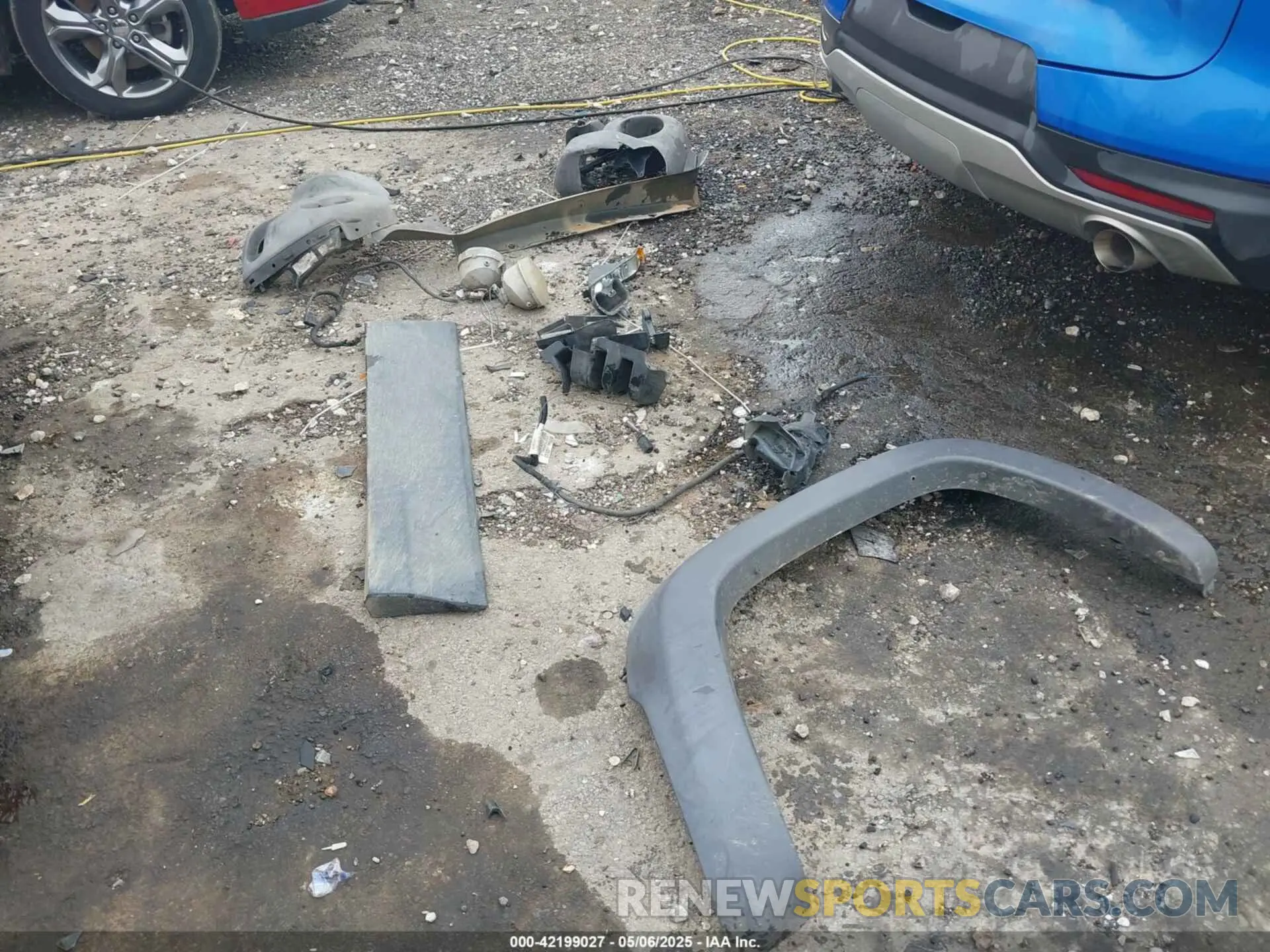 12 Photograph of a damaged car 3GNKBCR45RS168160 CHEVROLET BLAZER 2024
