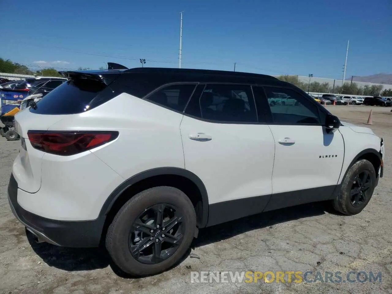 3 Photograph of a damaged car 3GNKBCR45RS170796 CHEVROLET BLAZER 2024