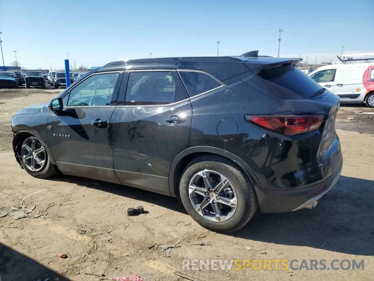 2 Photograph of a damaged car 3GNKBCR46RS229208 CHEVROLET BLAZER 2024
