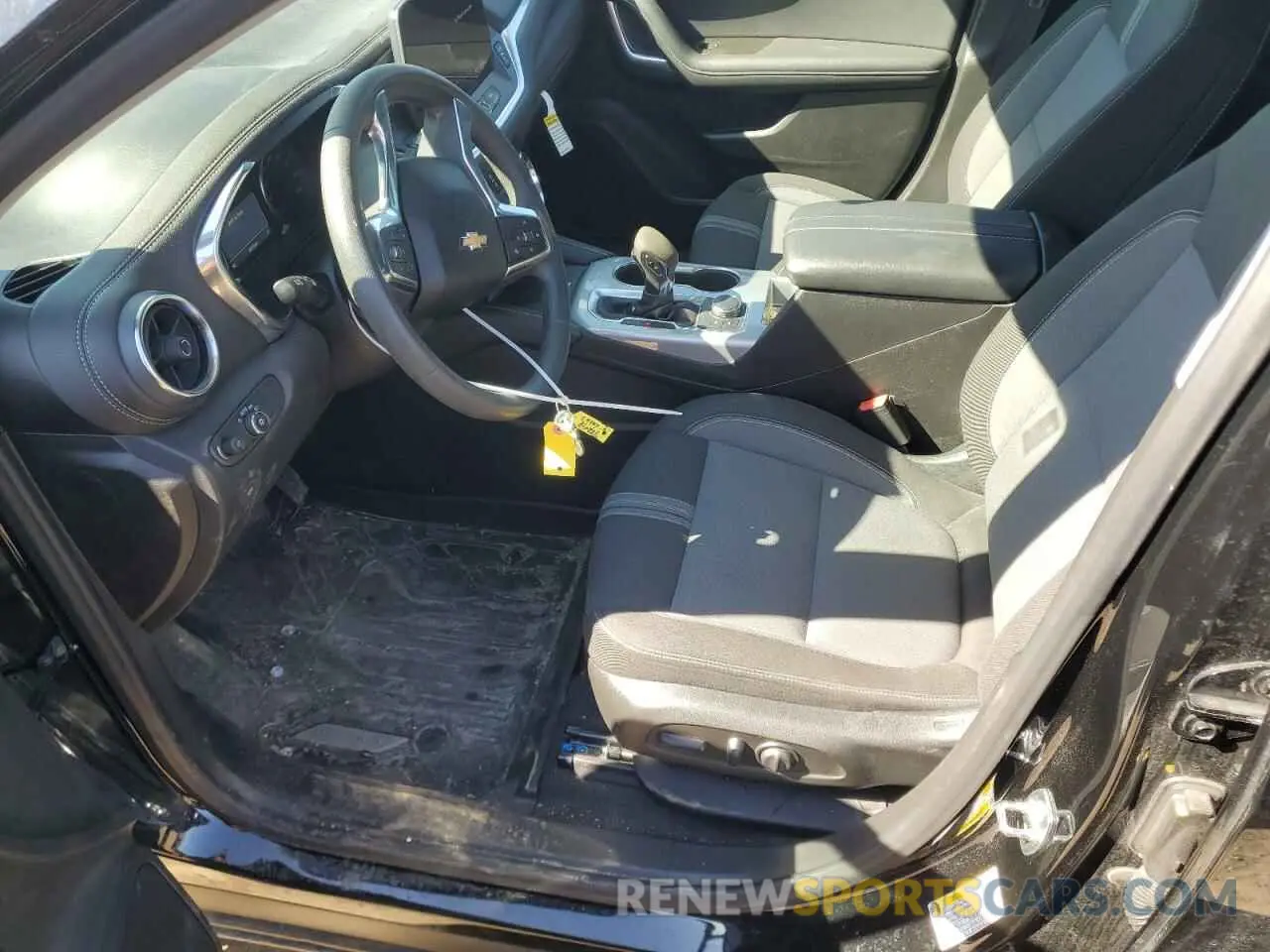 7 Photograph of a damaged car 3GNKBCR46RS229208 CHEVROLET BLAZER 2024