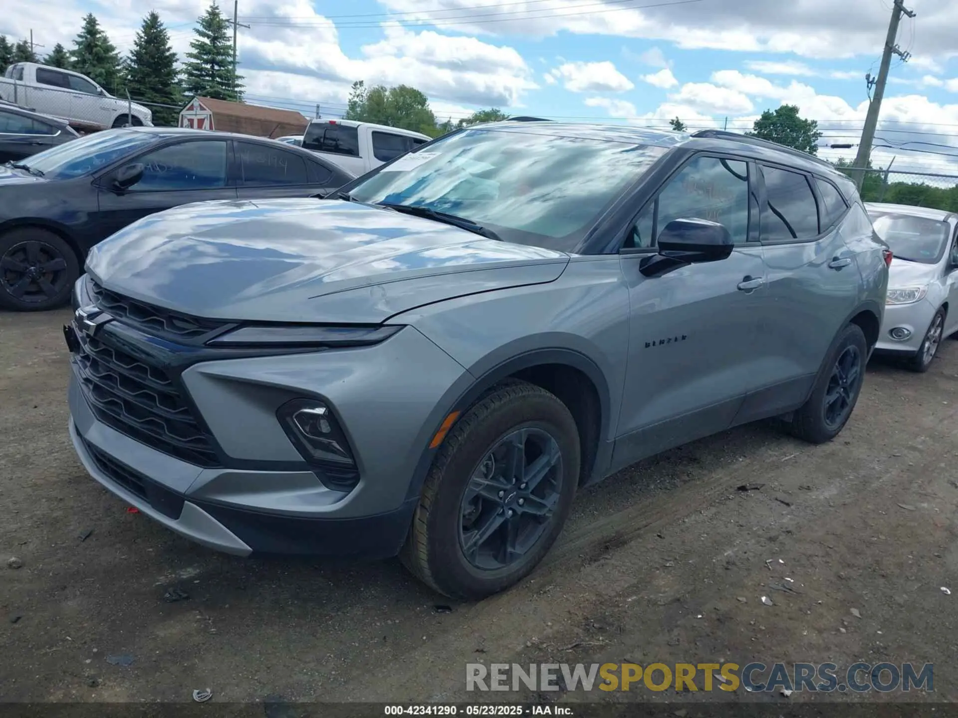 2 Photograph of a damaged car 3GNKBCR48RS203810 CHEVROLET BLAZER 2024