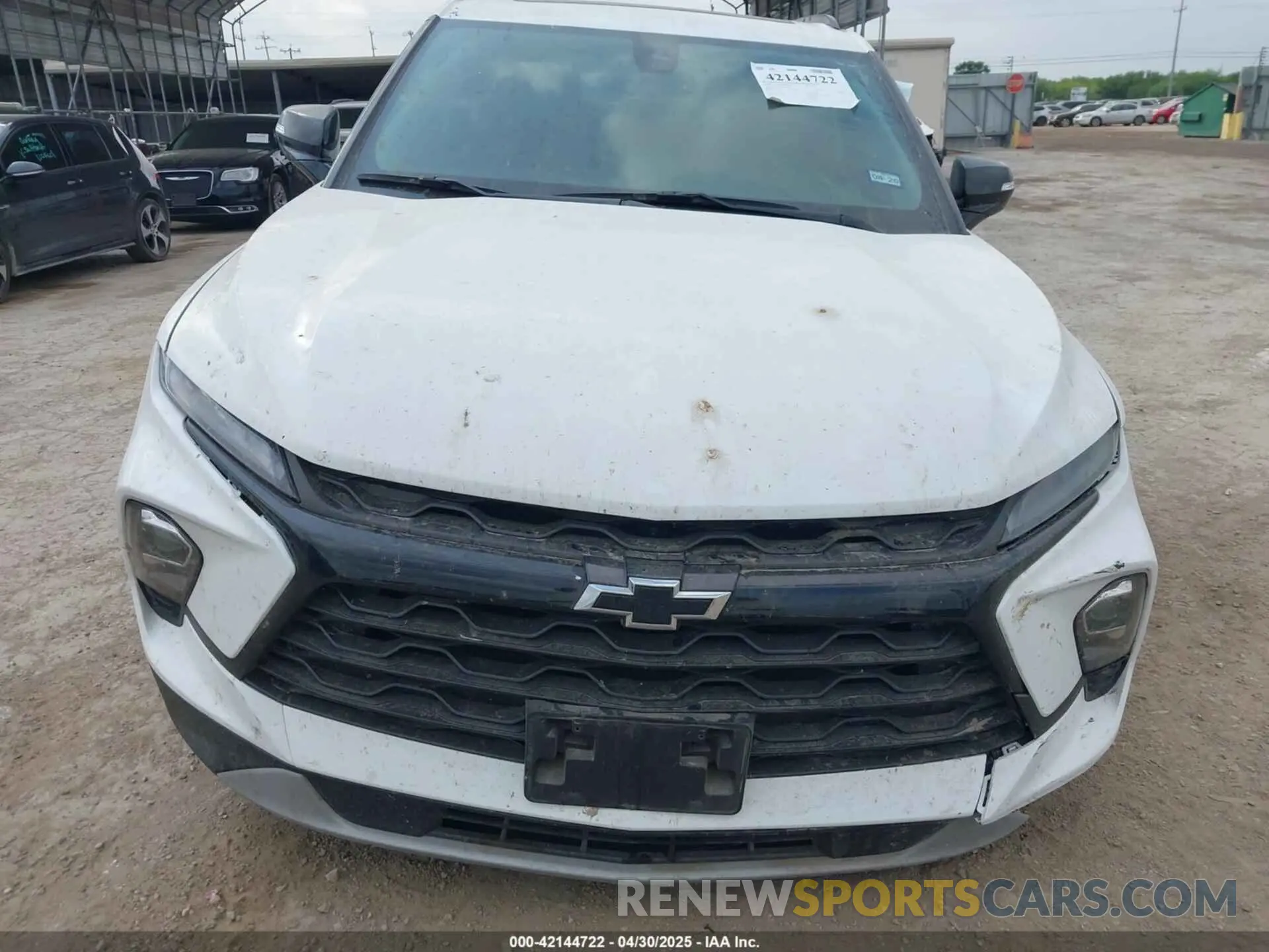 13 Photograph of a damaged car 3GNKBDR43RS210038 CHEVROLET BLAZER 2024