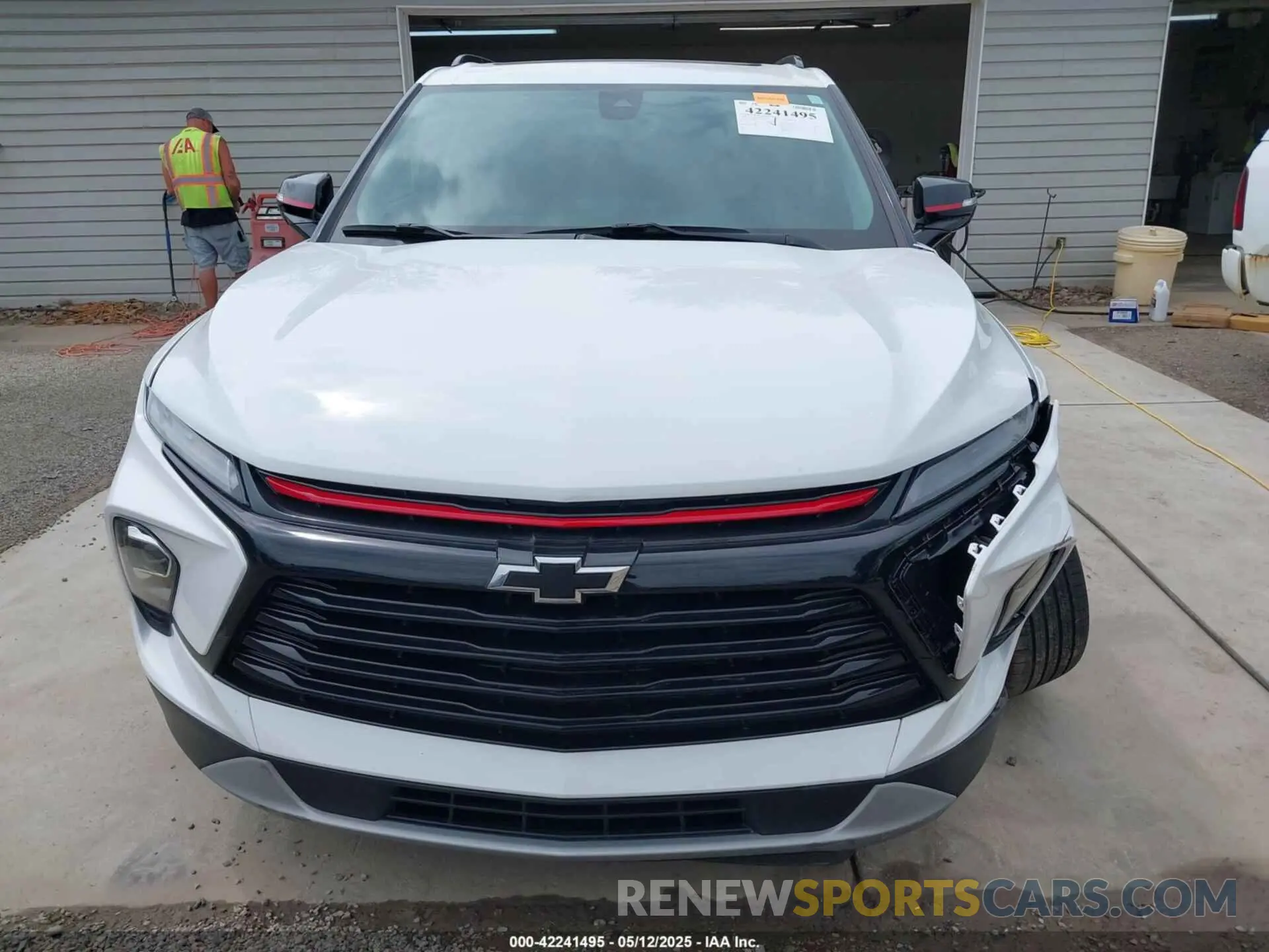 12 Photograph of a damaged car 3GNKBDR45RS195056 CHEVROLET BLAZER 2024