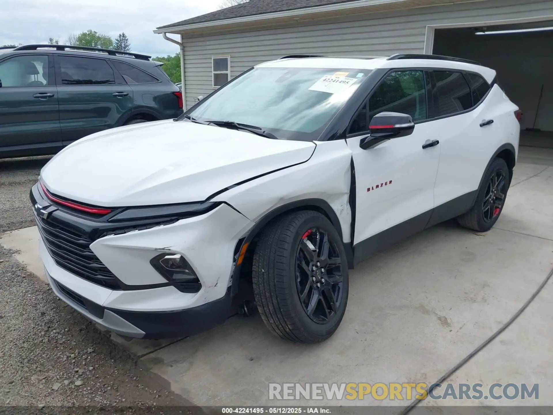 2 Photograph of a damaged car 3GNKBDR45RS195056 CHEVROLET BLAZER 2024