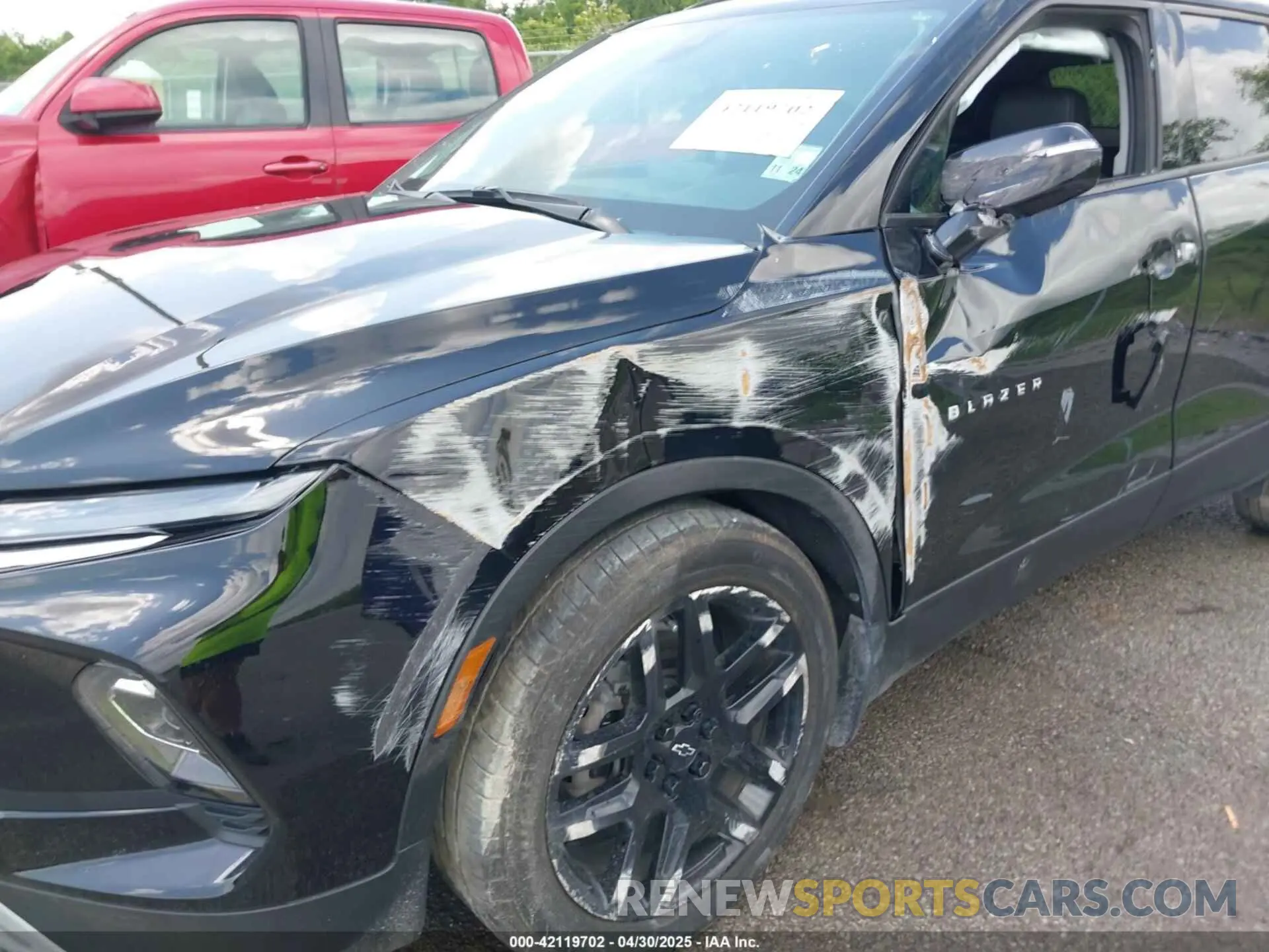 6 Photograph of a damaged car 3GNKBDR47RS177142 CHEVROLET BLAZER 2024