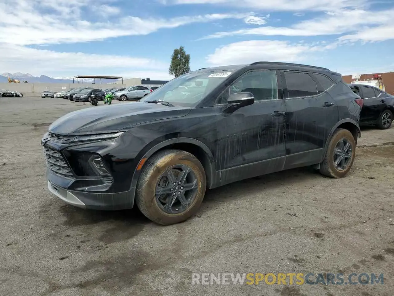 1 Photograph of a damaged car 3GNKBDRS4RS180207 CHEVROLET BLAZER 2024