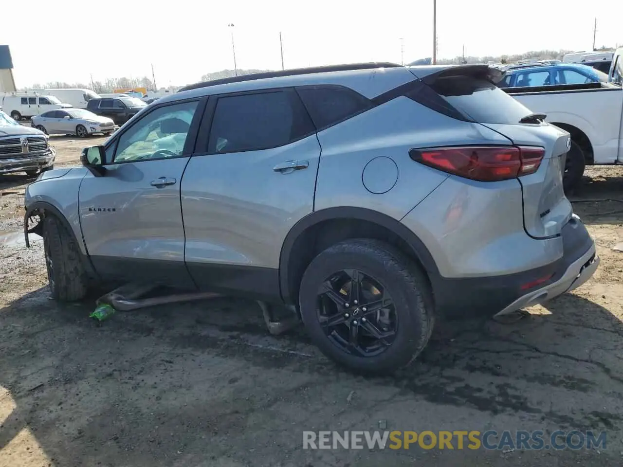 2 Photograph of a damaged car 3GNKBDRS4RS283692 CHEVROLET BLAZER 2024