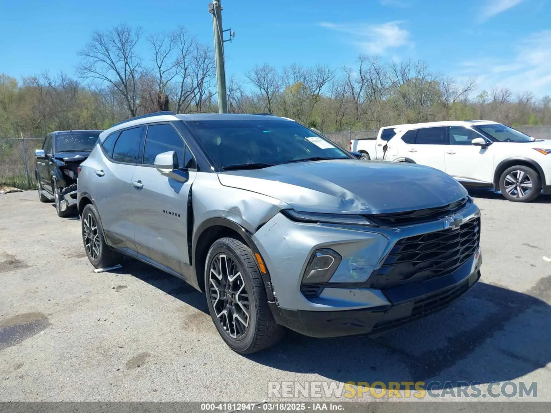 1 Photograph of a damaged car 3GNKBERS4RS270284 CHEVROLET BLAZER 2024