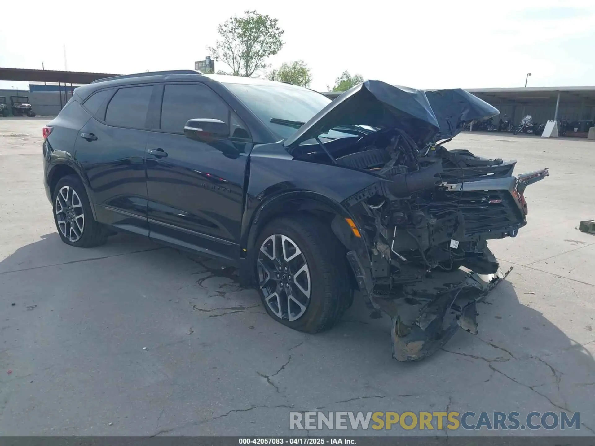 1 Photograph of a damaged car 3GNKBERS5RS181954 CHEVROLET BLAZER 2024