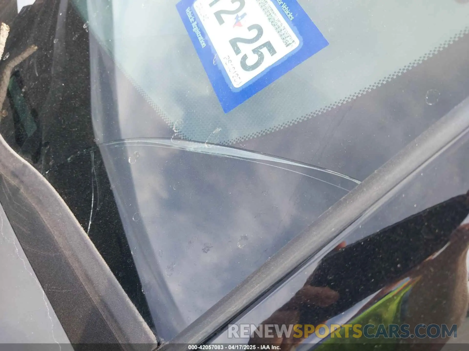 18 Photograph of a damaged car 3GNKBERS5RS181954 CHEVROLET BLAZER 2024