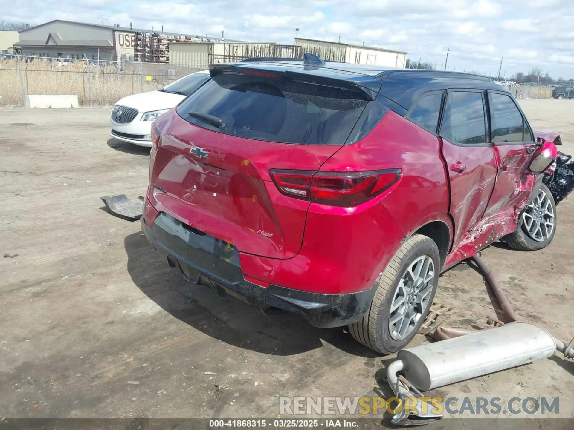 4 Photograph of a damaged car 3GNKBERS7RS147952 CHEVROLET BLAZER 2024