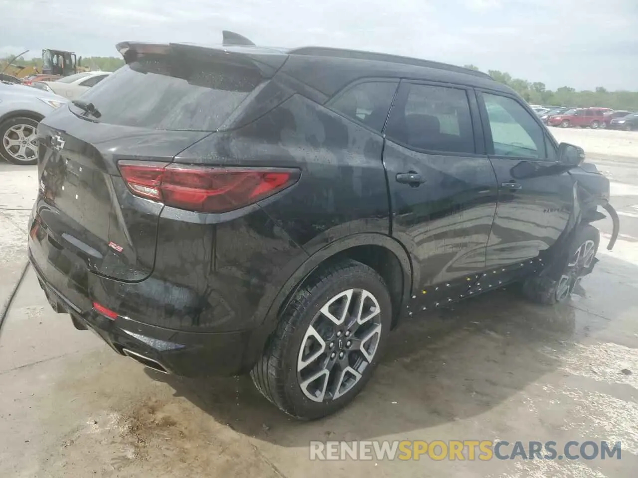 3 Photograph of a damaged car 3GNKBERS7RS210452 CHEVROLET BLAZER 2024