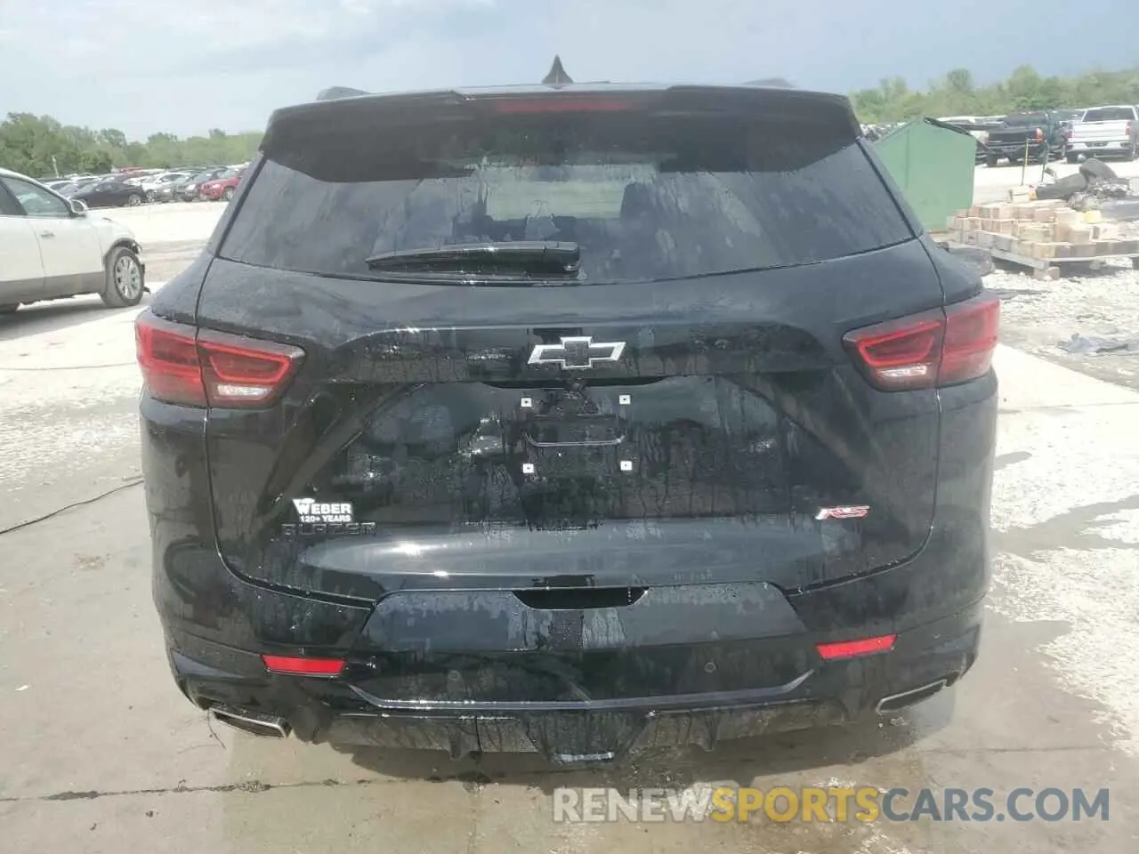 6 Photograph of a damaged car 3GNKBERS7RS210452 CHEVROLET BLAZER 2024