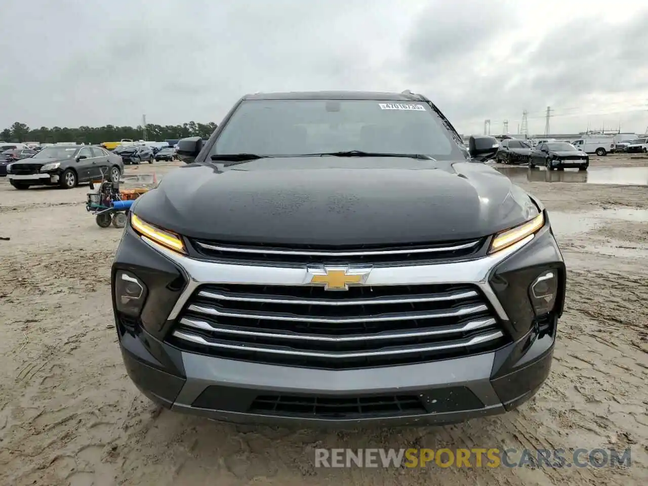 5 Photograph of a damaged car 3GNKBFR44RS189096 CHEVROLET BLAZER 2024