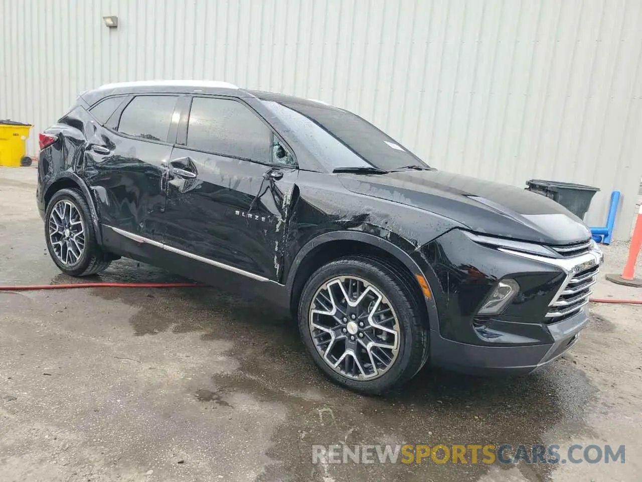 4 Photograph of a damaged car 3GNKBFRS3RS160493 CHEVROLET BLAZER 2024