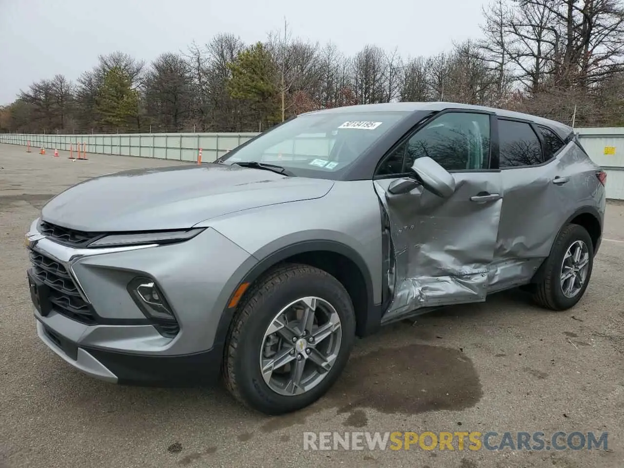 1 Photograph of a damaged car 3GNKBHR40RS157242 CHEVROLET BLAZER 2024