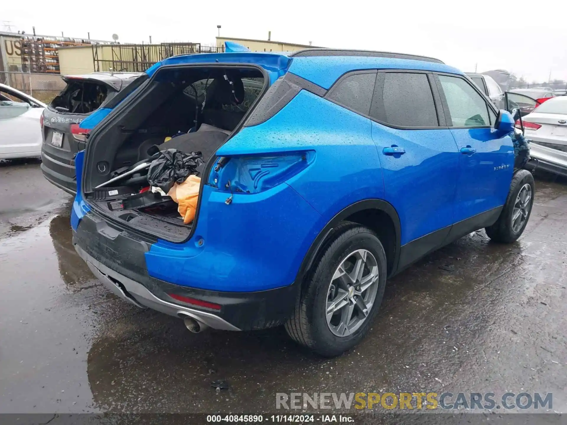 4 Photograph of a damaged car 3GNKBHR40RS157726 CHEVROLET BLAZER 2024