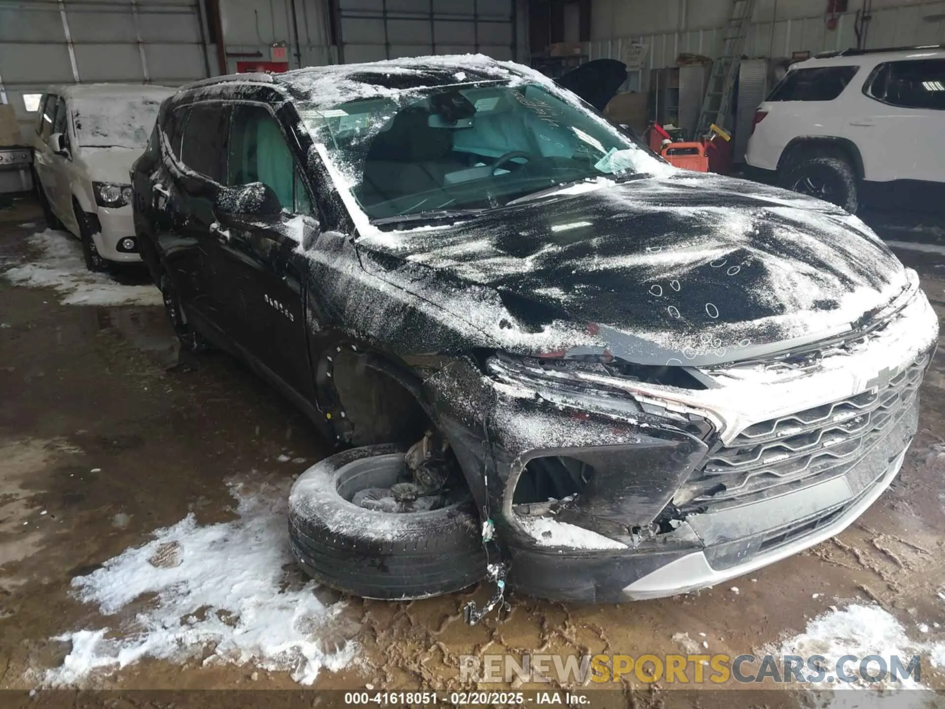 6 Photograph of a damaged car 3GNKBHR40RS162845 CHEVROLET BLAZER 2024
