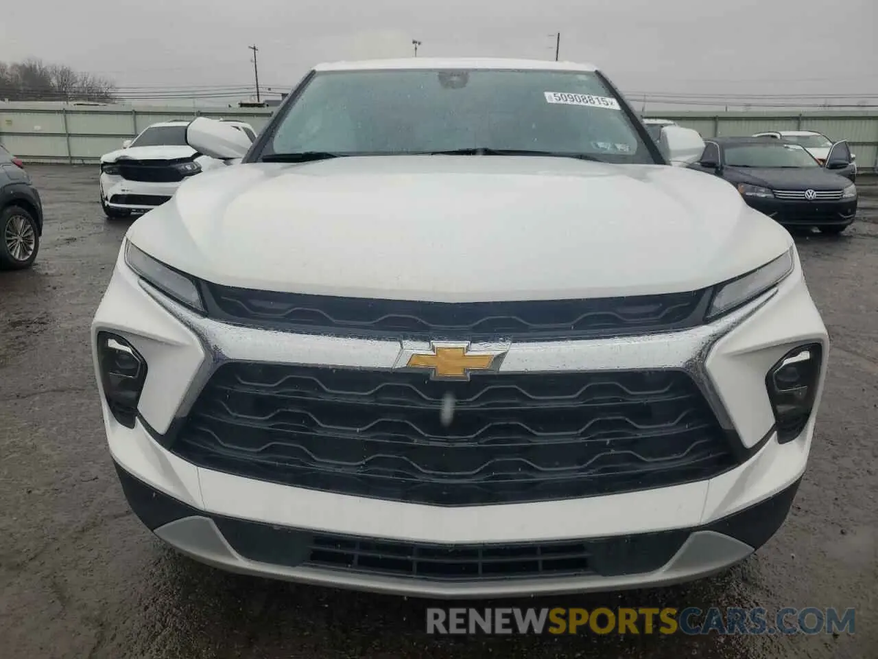 5 Photograph of a damaged car 3GNKBHR42RS164662 CHEVROLET BLAZER 2024