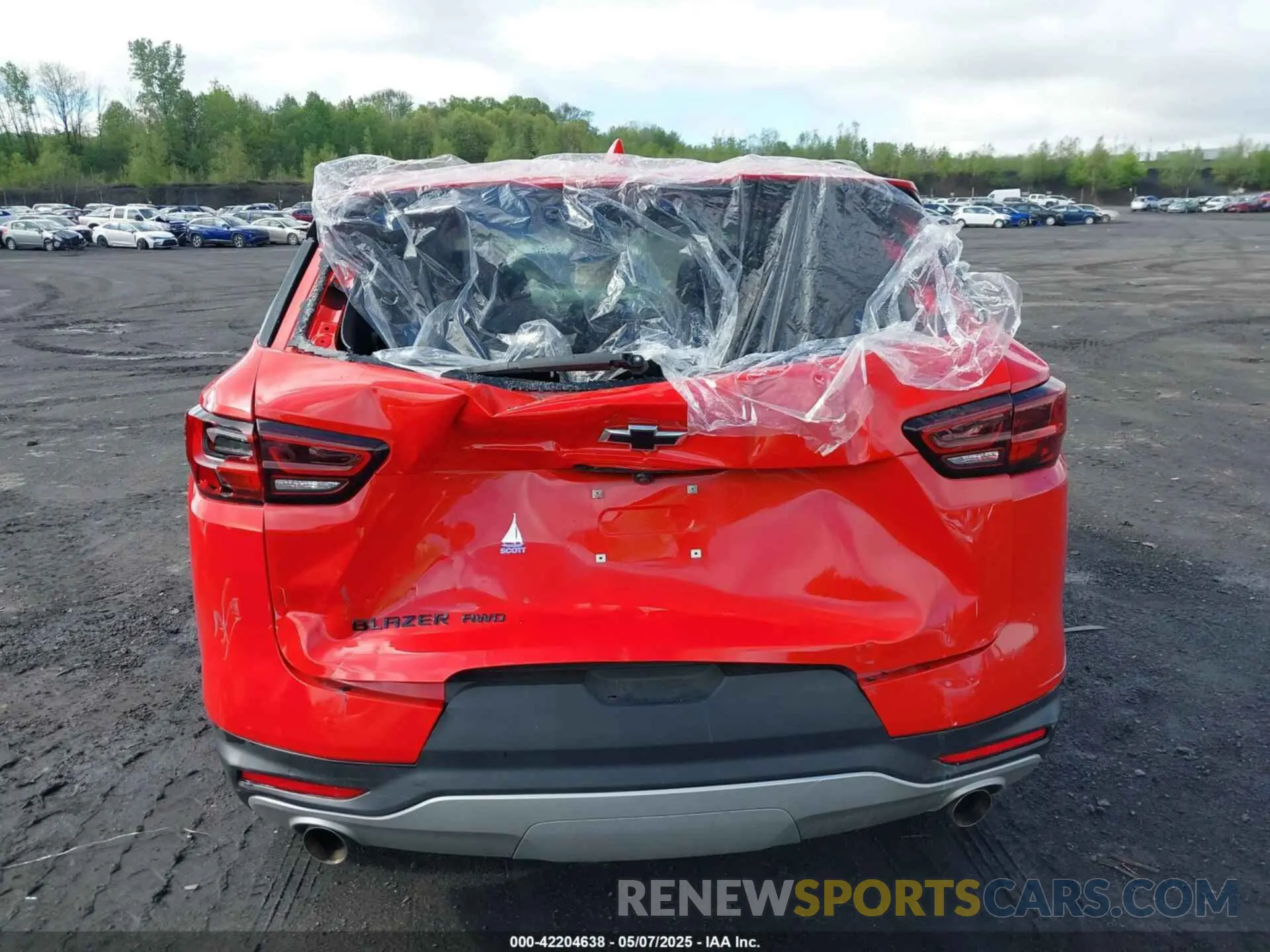 16 Photograph of a damaged car 3GNKBHR46RS163983 CHEVROLET BLAZER 2024