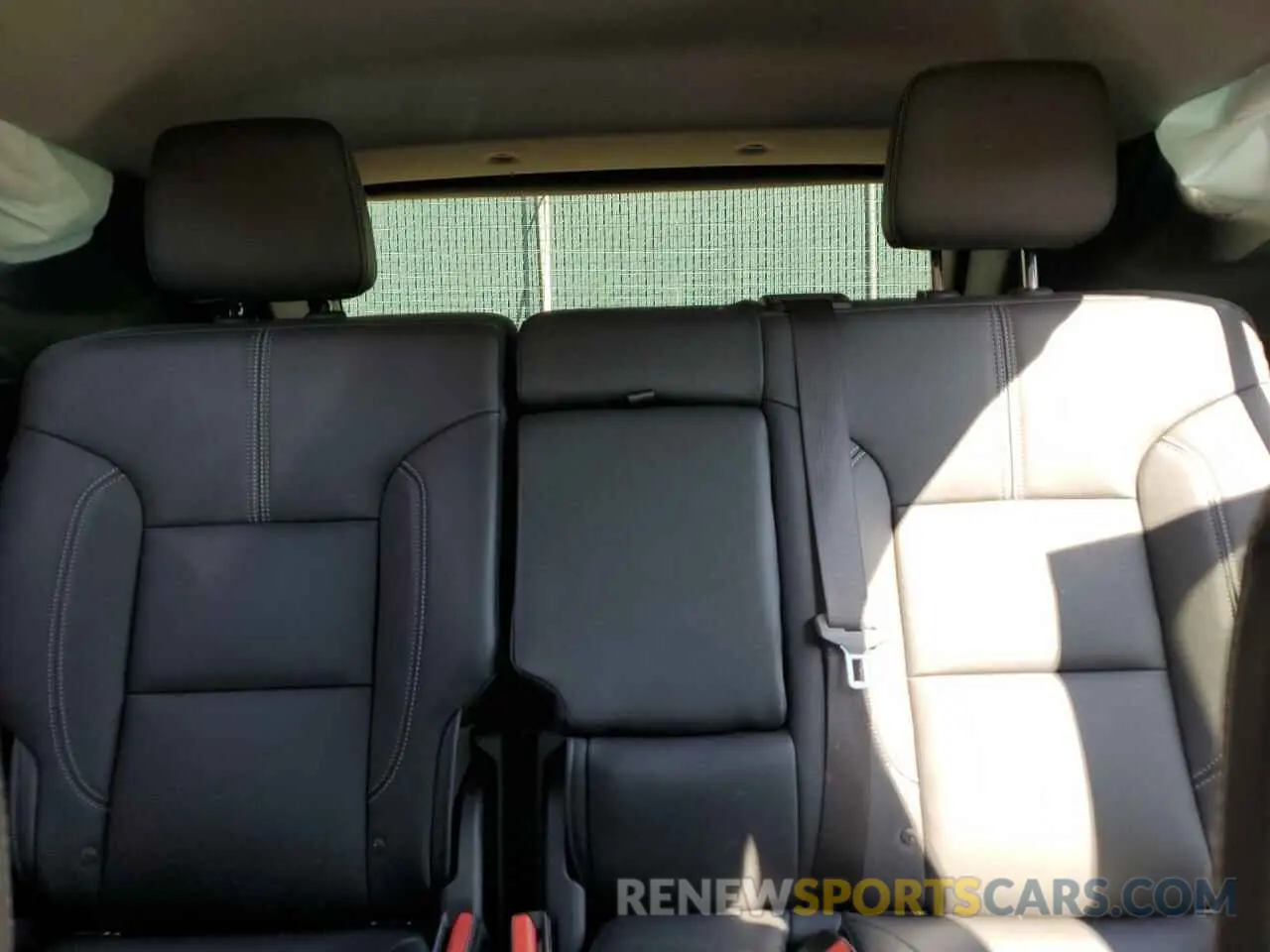 10 Photograph of a damaged car 3GNKBJR45RS163643 CHEVROLET BLAZER 2024