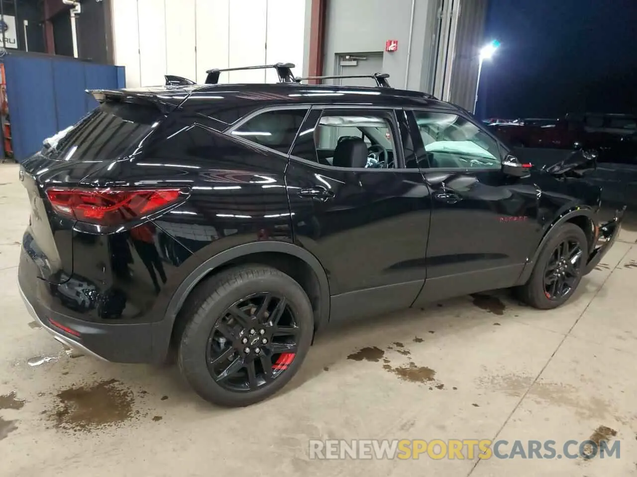 3 Photograph of a damaged car 3GNKBJR49RS217400 CHEVROLET BLAZER 2024