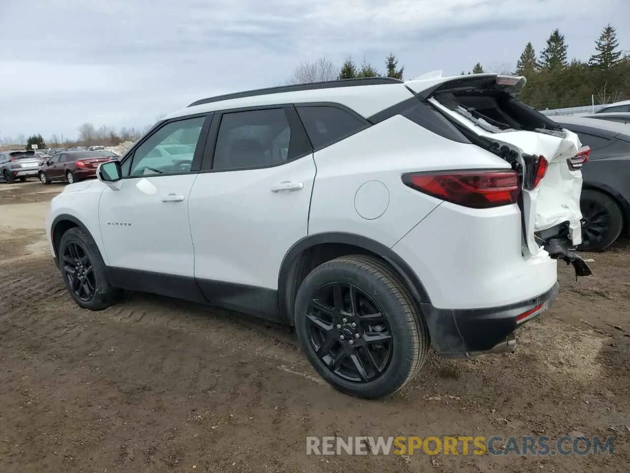 2 Photograph of a damaged car 3GNKBJRSXRS209546 CHEVROLET BLAZER 2024