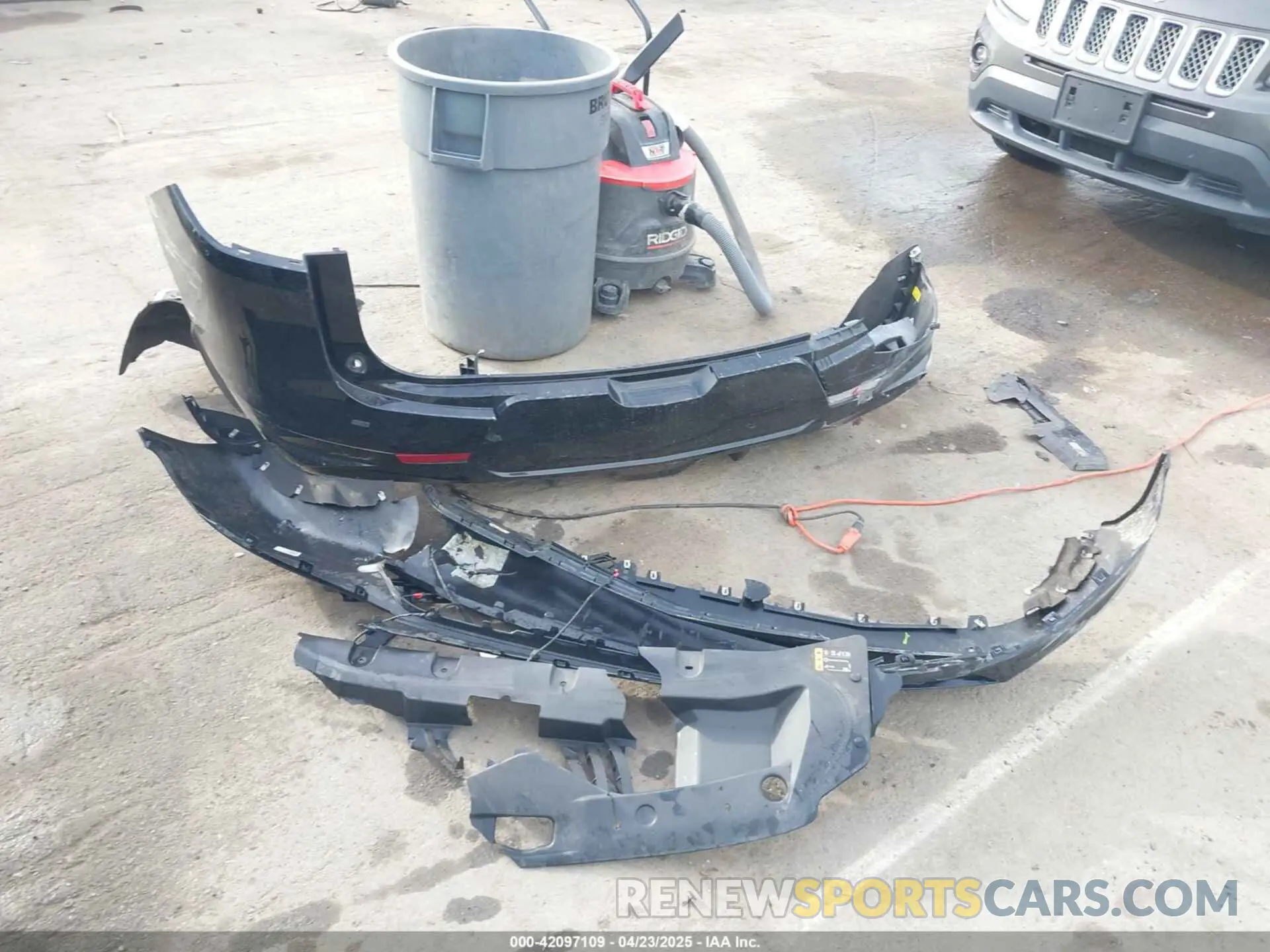 12 Photograph of a damaged car 3GNKBKRS1RS122026 CHEVROLET BLAZER 2024