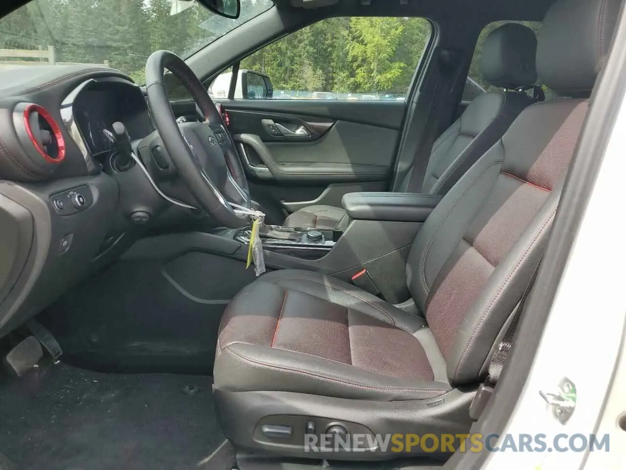 7 Photograph of a damaged car 3GNKBKRSXRS139522 CHEVROLET BLAZER 2024