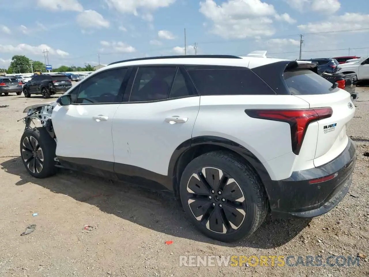 2 Photograph of a damaged car 3GNKDCRJ0RS172701 CHEVROLET BLAZER 2024