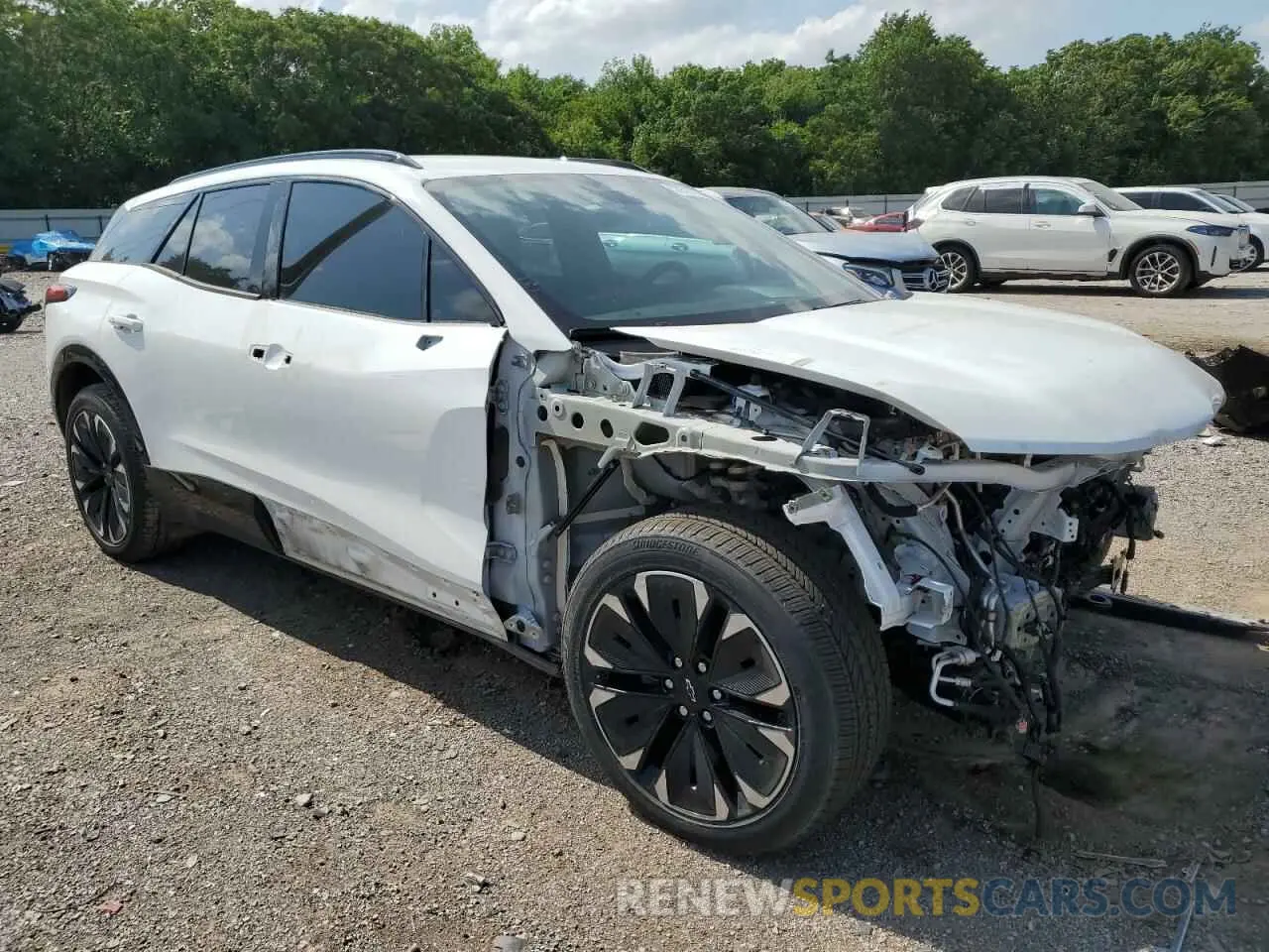 4 Photograph of a damaged car 3GNKDCRJ0RS172701 CHEVROLET BLAZER 2024